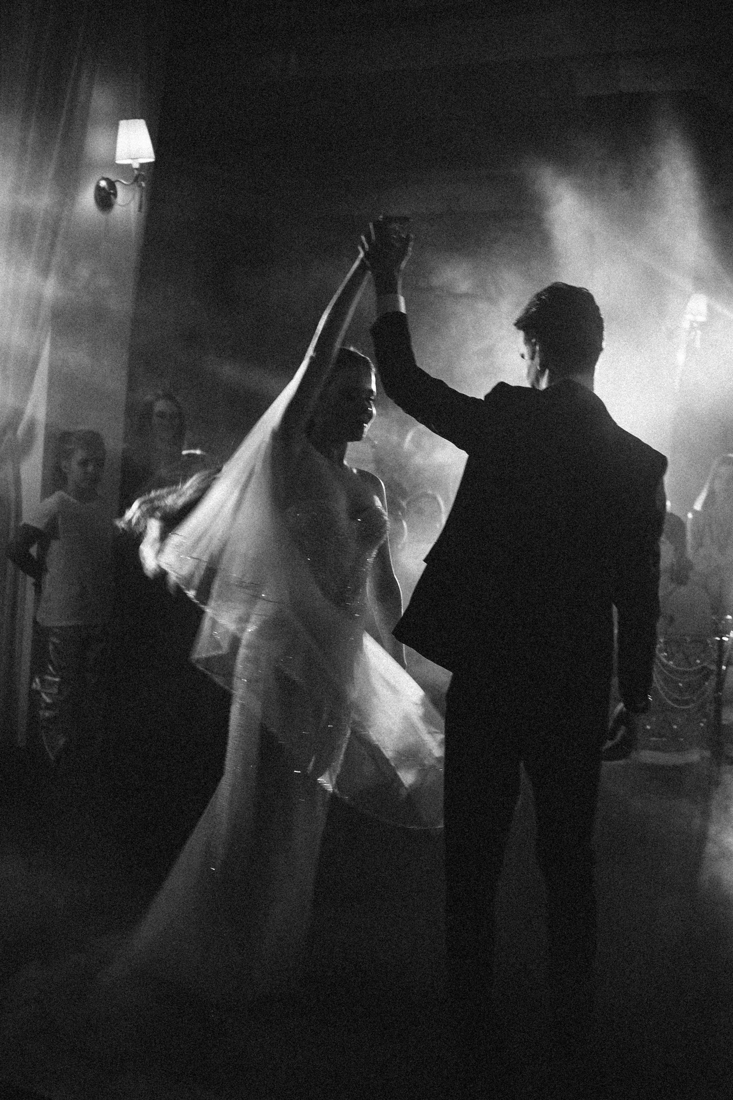 СВАДЕБНАЯ СЬЕМКА В ОТЕЛЕ В СИБИРИ. Профессиональный фотограф, Санкт-Петербург — Виктория Богомолова