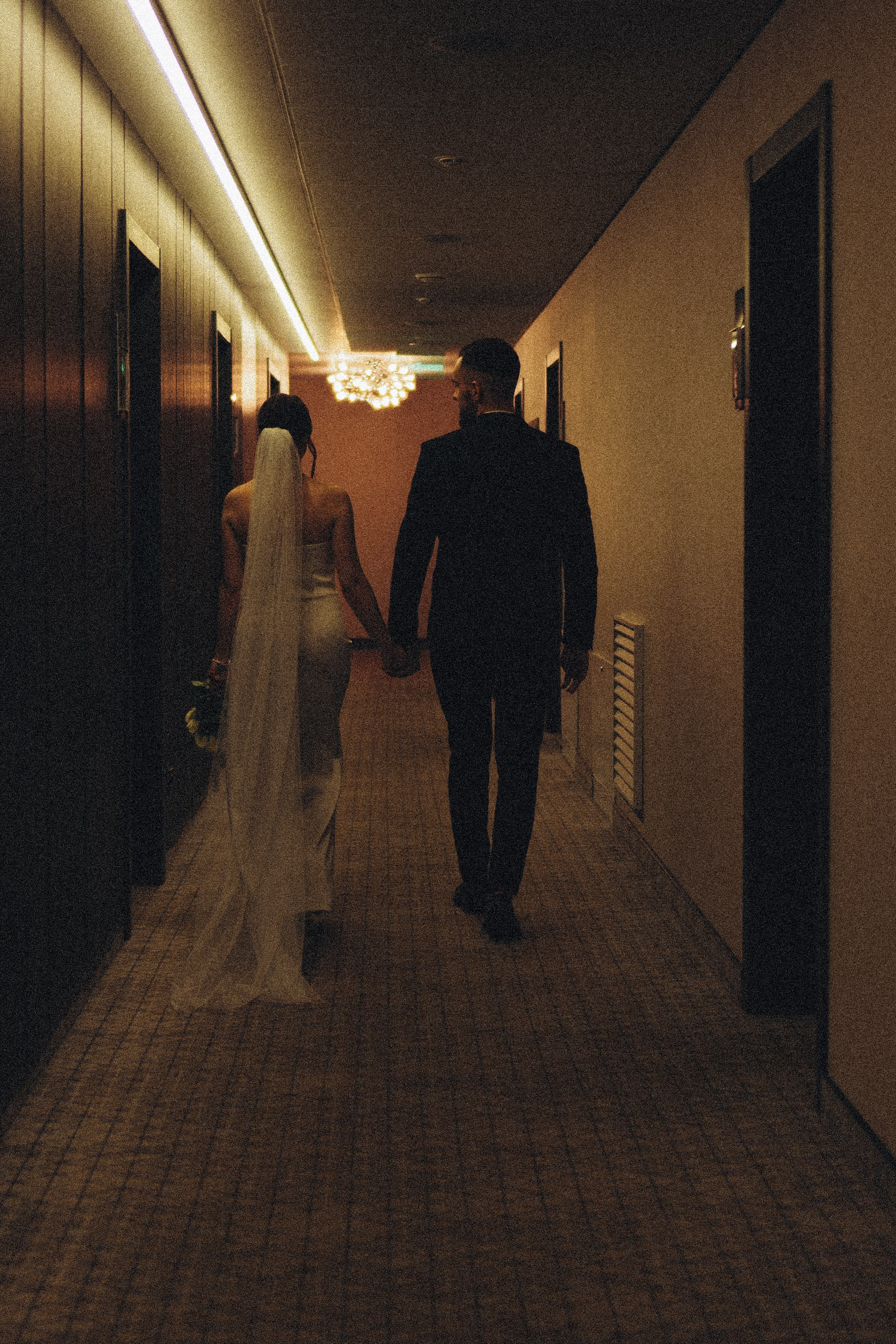 СВАДЕБНАЯ СЬЕМКА СБОРОВ ЖЕНИХА И НЕВЕСТЫ В ОТЕЛЕ И ТАКЖЕ ФОТОСЕССИИЯ В ОТЕЛЕЕ МЕГАПОЛИС БРЯНСК. Профессиональный фотограф, Санкт-Петербург — Виктория Богомолова