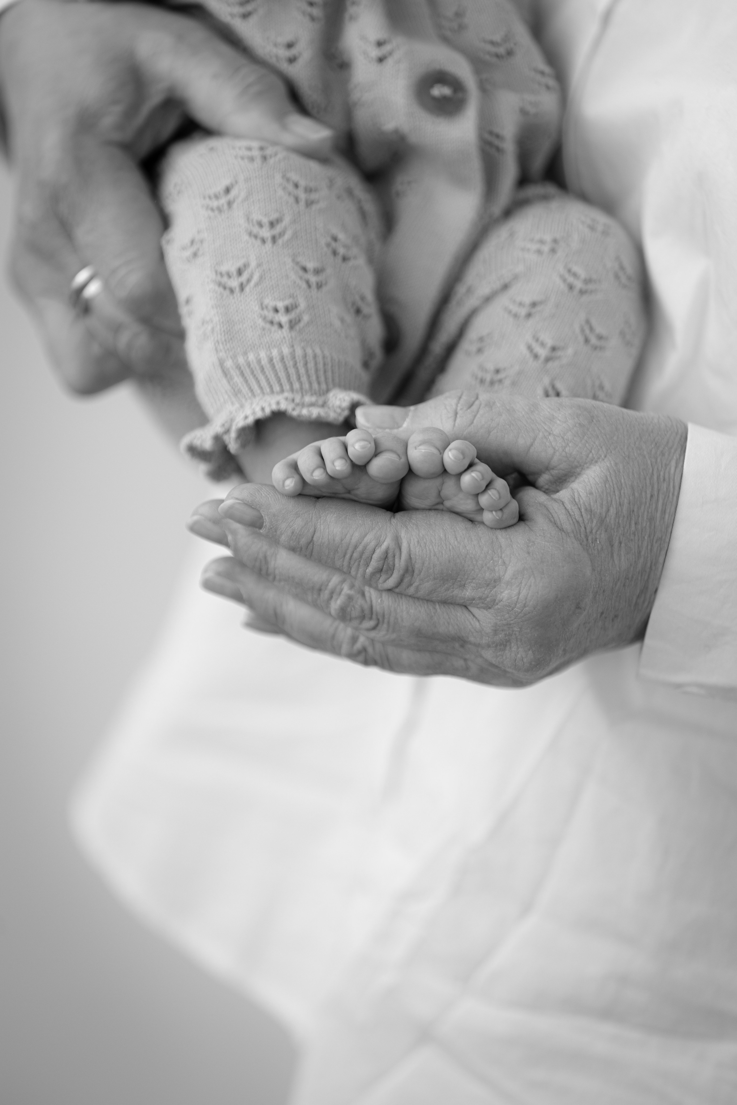 Вера, Светлана и Анастасия. That’s your photographer, Alexandra Andrushchenko