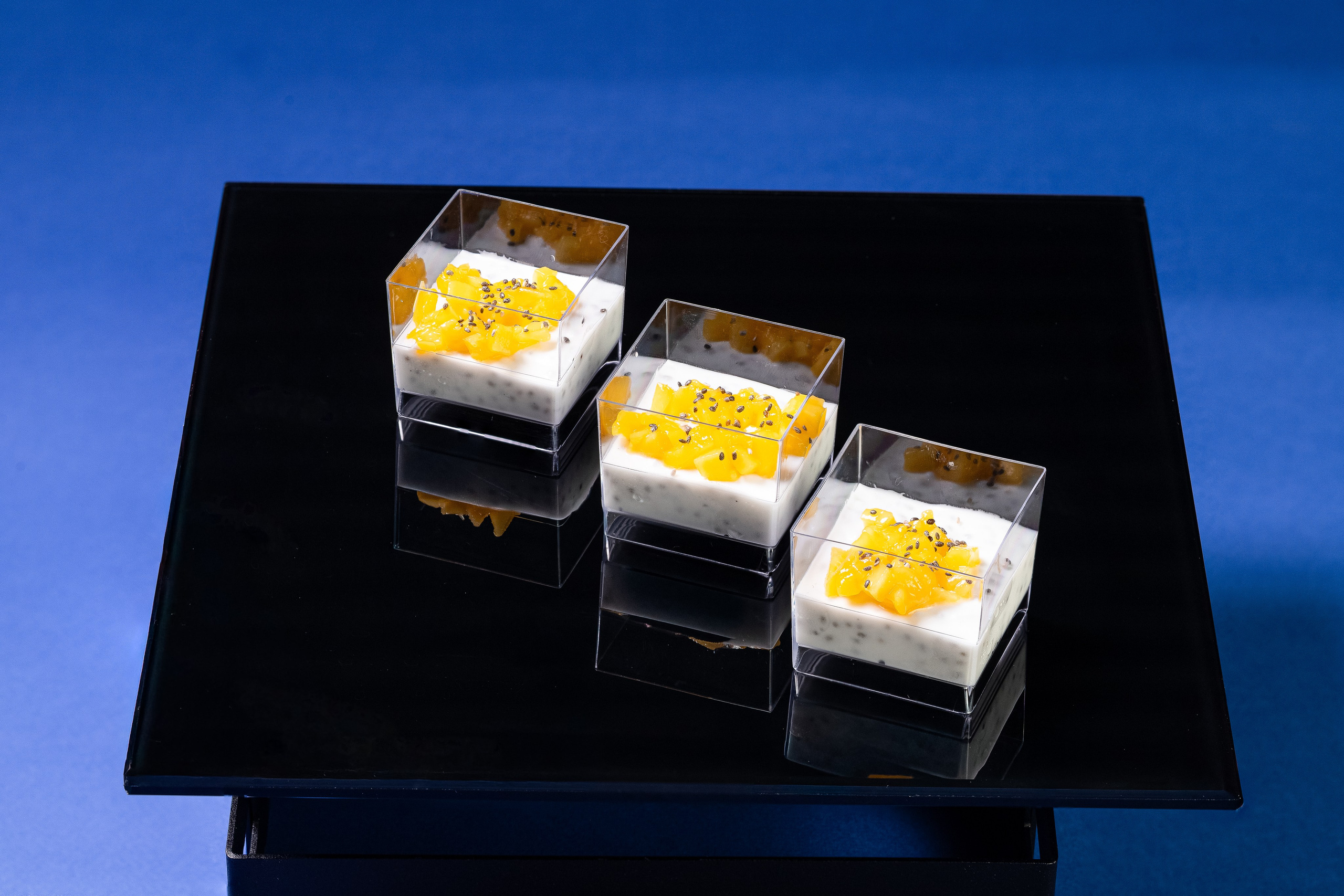 TuT Food. Кейтеринг. Краснов Максим фуд-фотограф, предметный фотограф, Москва