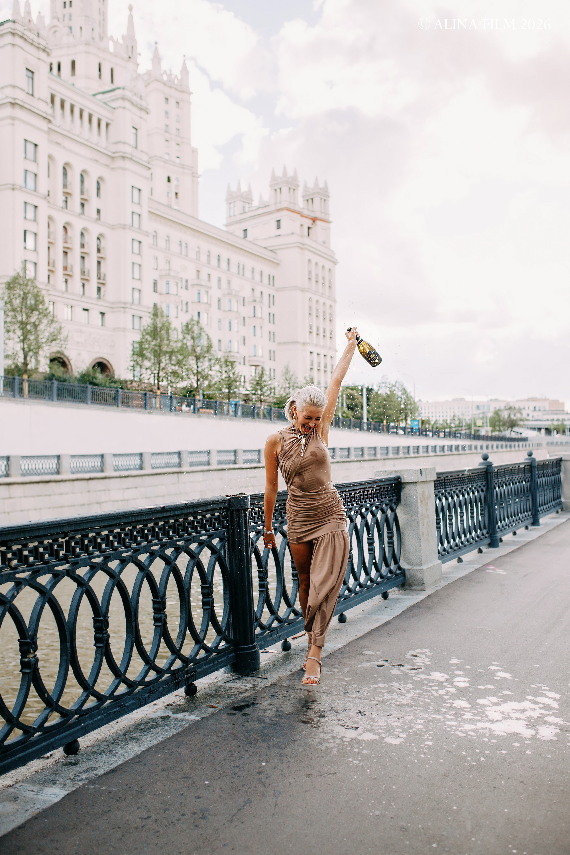 Тессинский мост: фотосессия в Москве. Фотограф в Санкт-Петербурге Alina Film