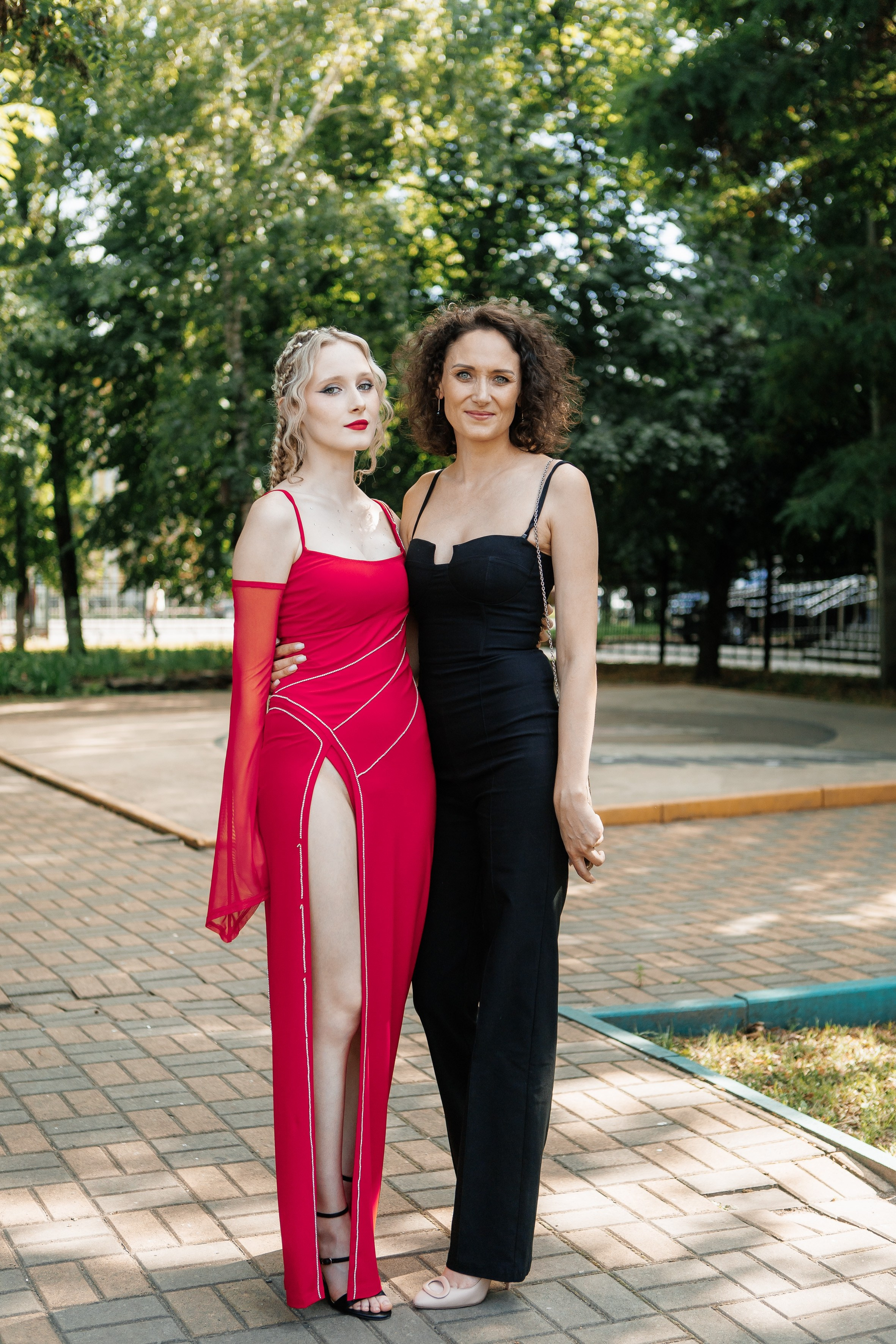 Выпускной Гимназия 12 2024 г. Свадебный и портретный Фотограф в Липецке Дмитрий Котюков