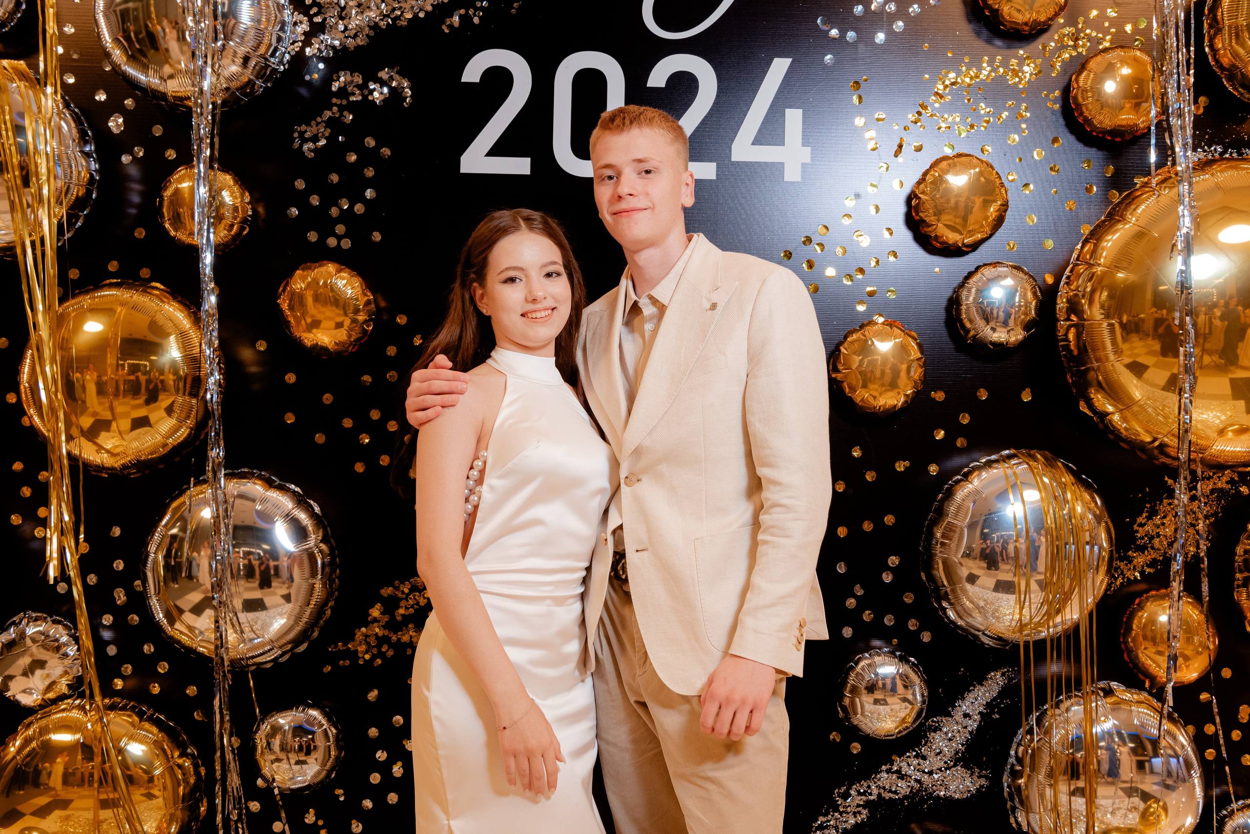 5 Лицей. Вручение и Банкет. Музкомедия и Сити Холл. Фотограф в Волгограде и Волжском Александр Горбань