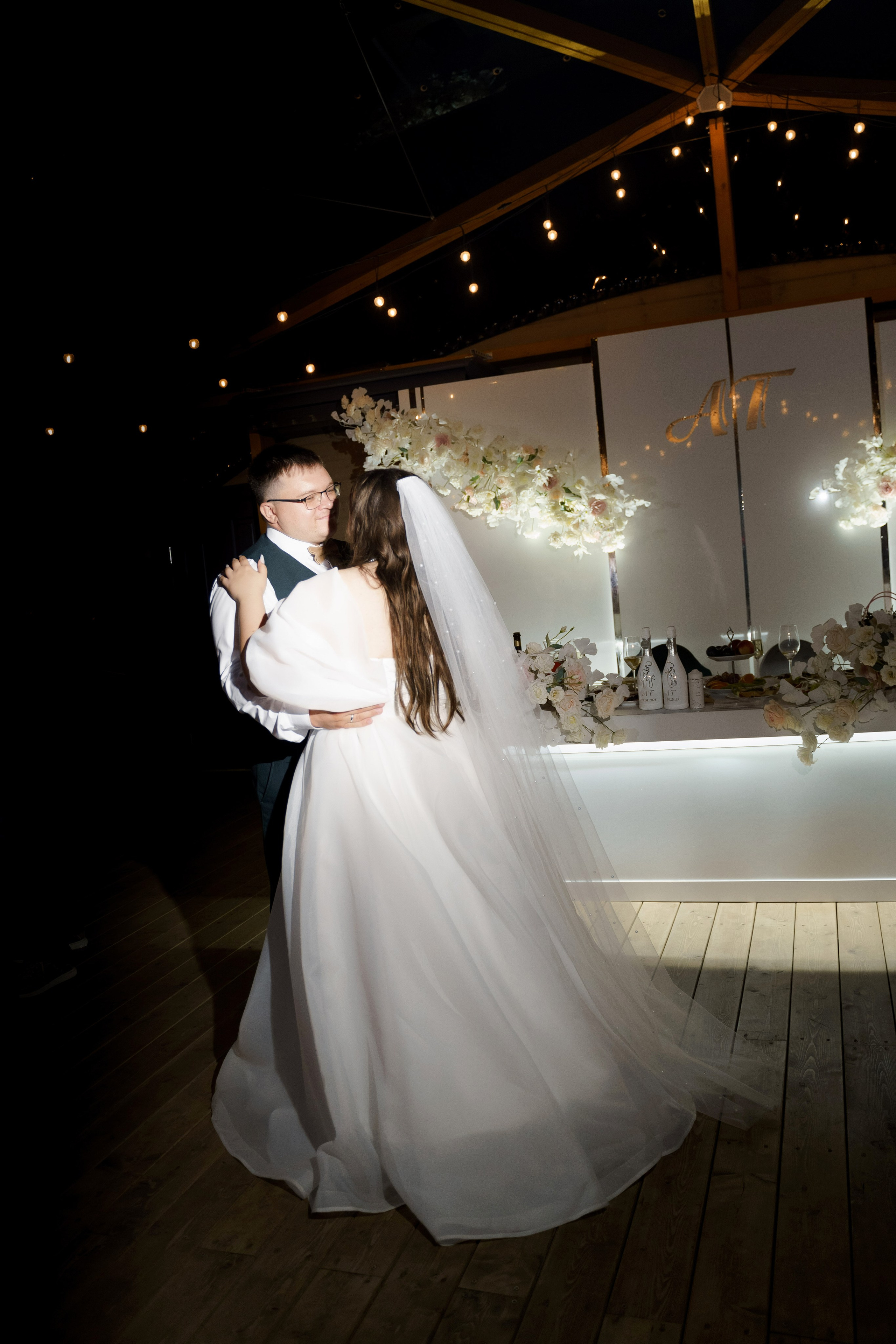 Таисия & Александр. Моменты и истории о вас настоящих