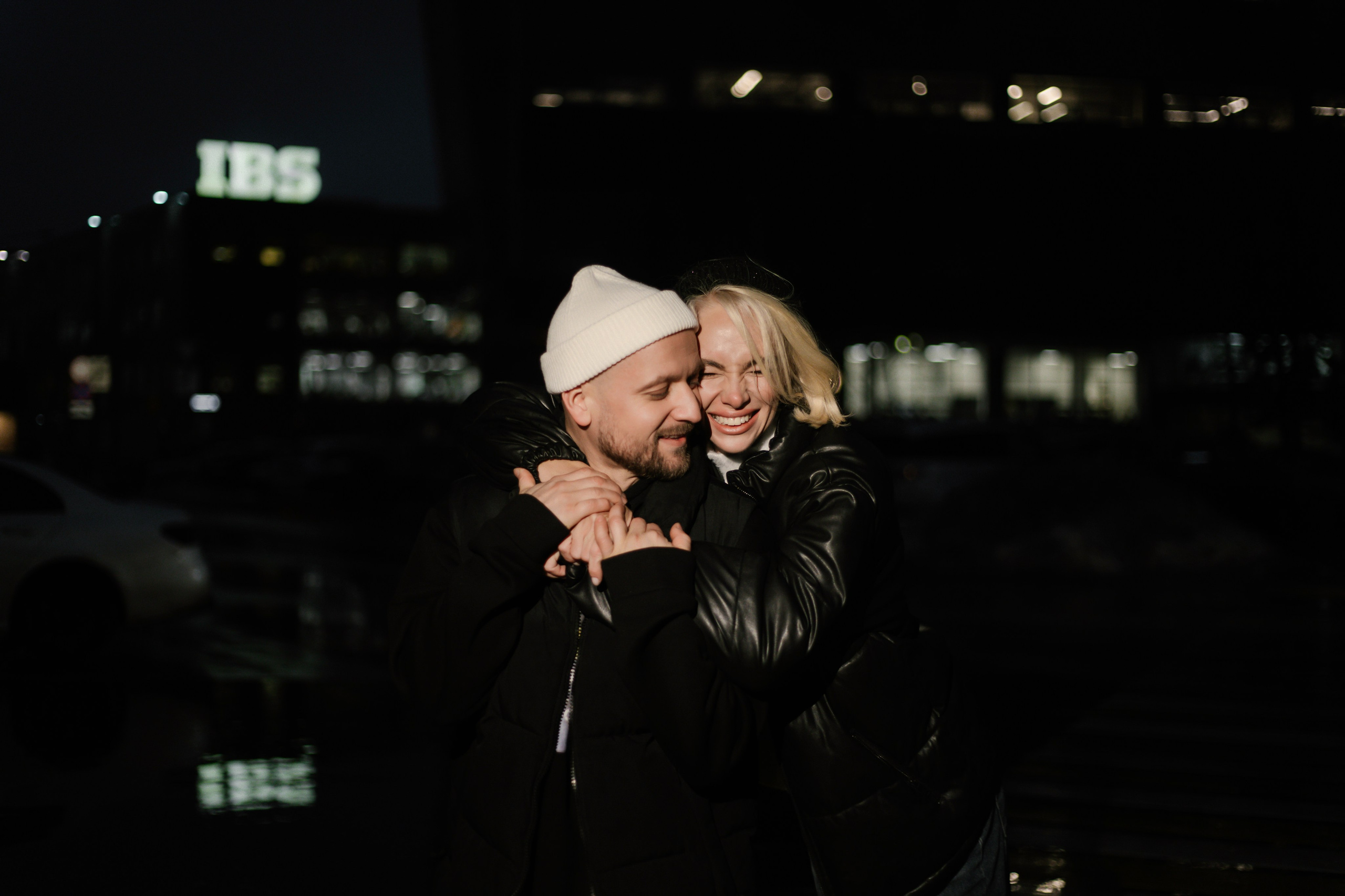 Прогулка под дождем. Свадебный и семейный фотограф Анастасия Романова в Москве и Московской области