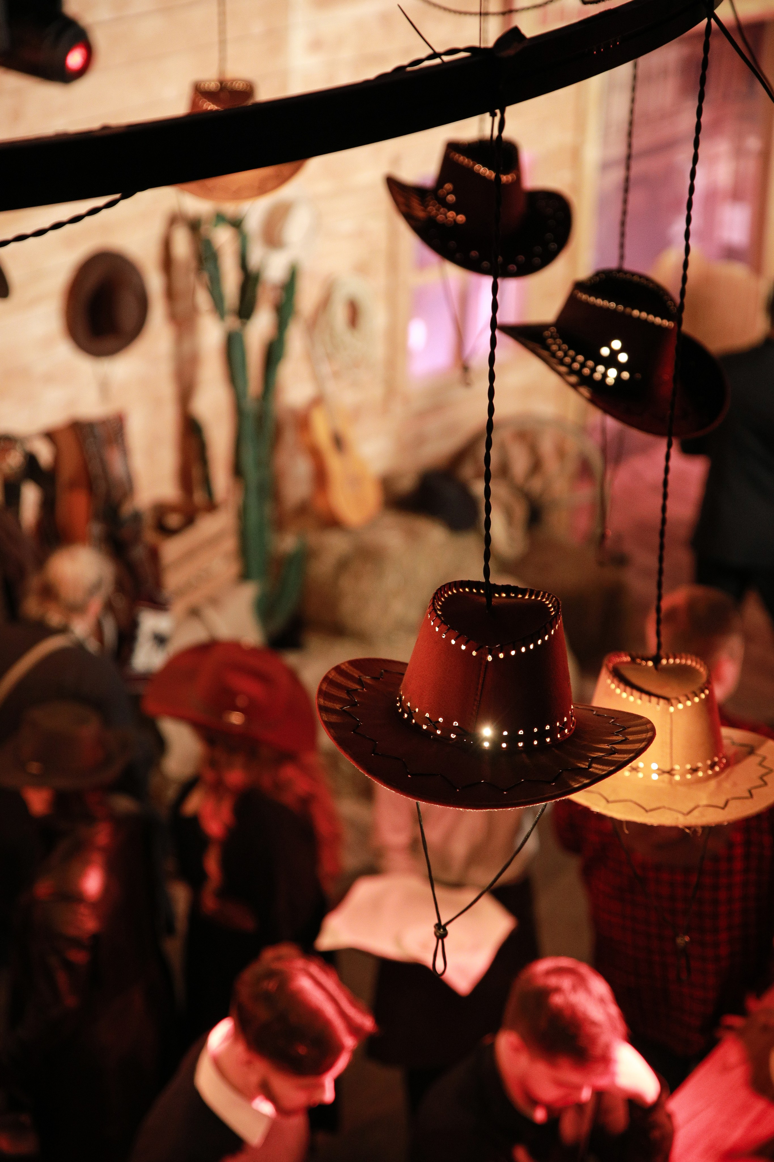 Y. Свадебный и репортажный фотограф в Москве Иван Васильев