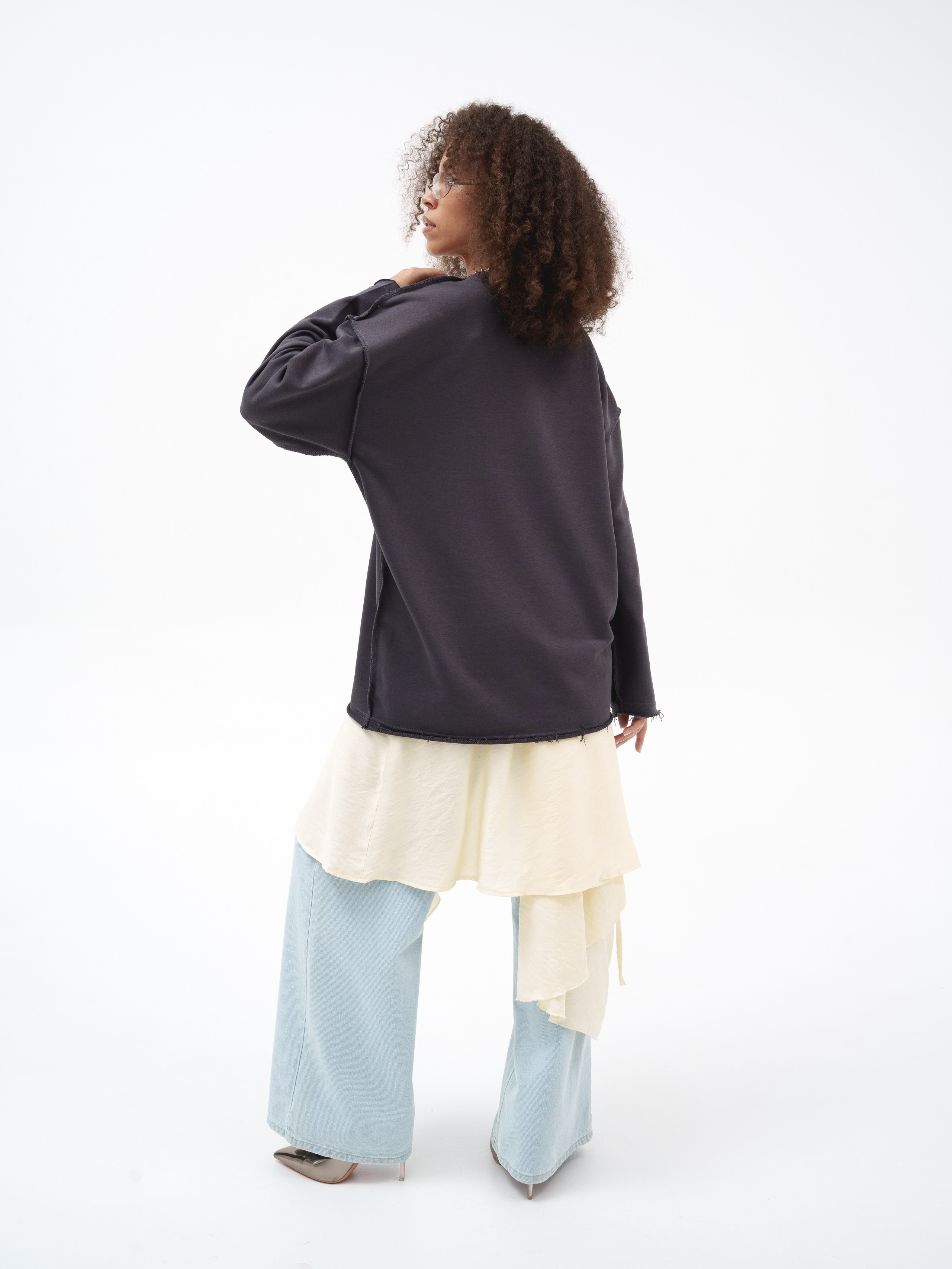 Свитшоты (вб и озон). Иван Упоров — фотограф, рилсмейкер чебоксары