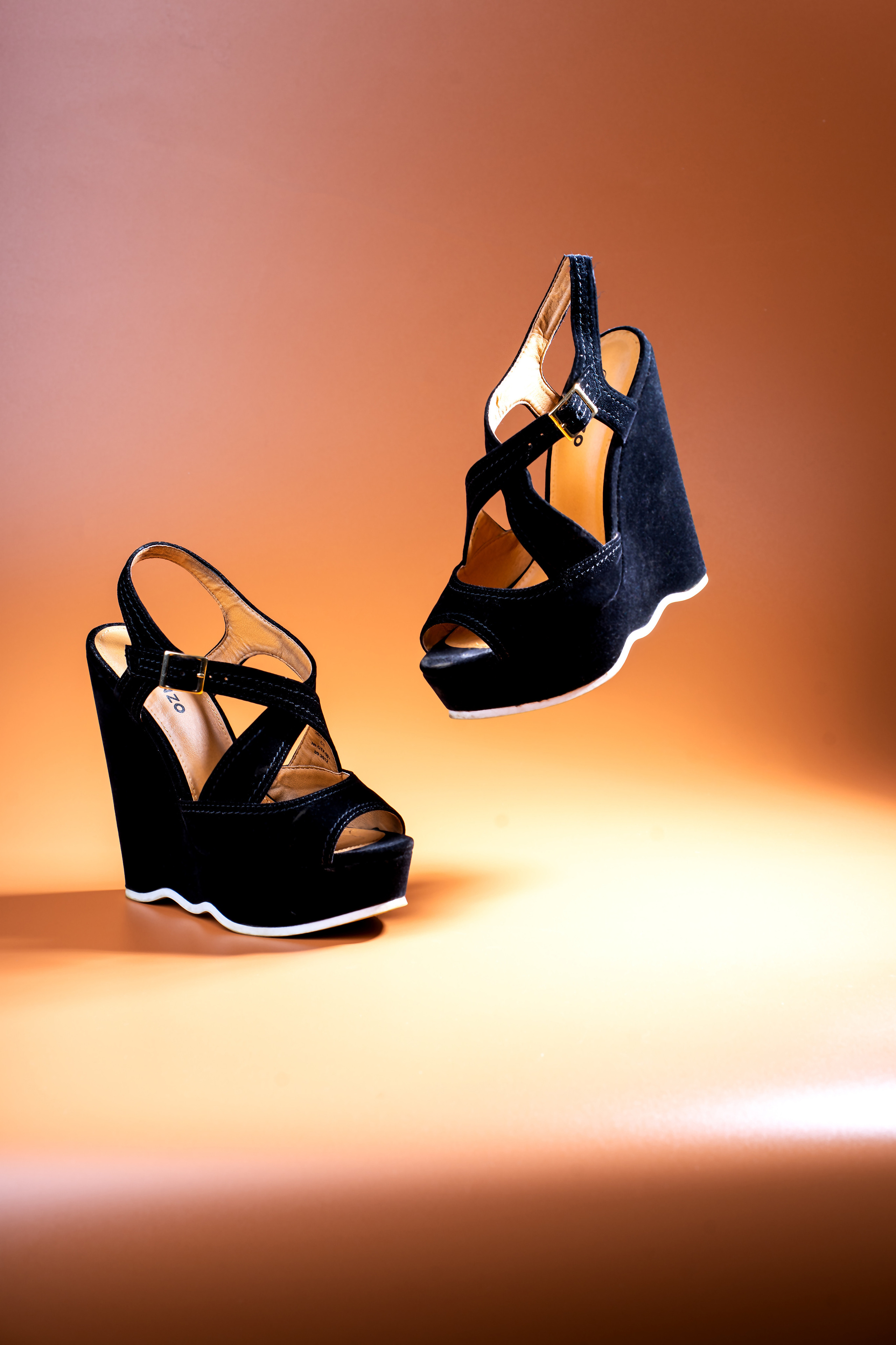 Обувь 1. Фотограф Ахмедов Эльдар Чита