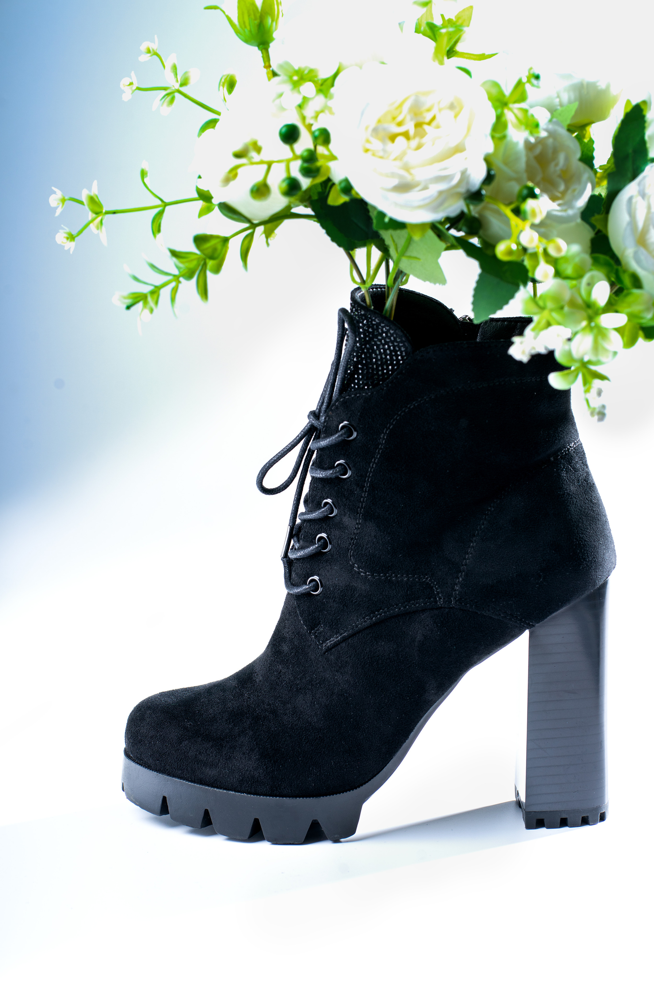 Обувь 1. Фотограф Ахмедов Эльдар Чита