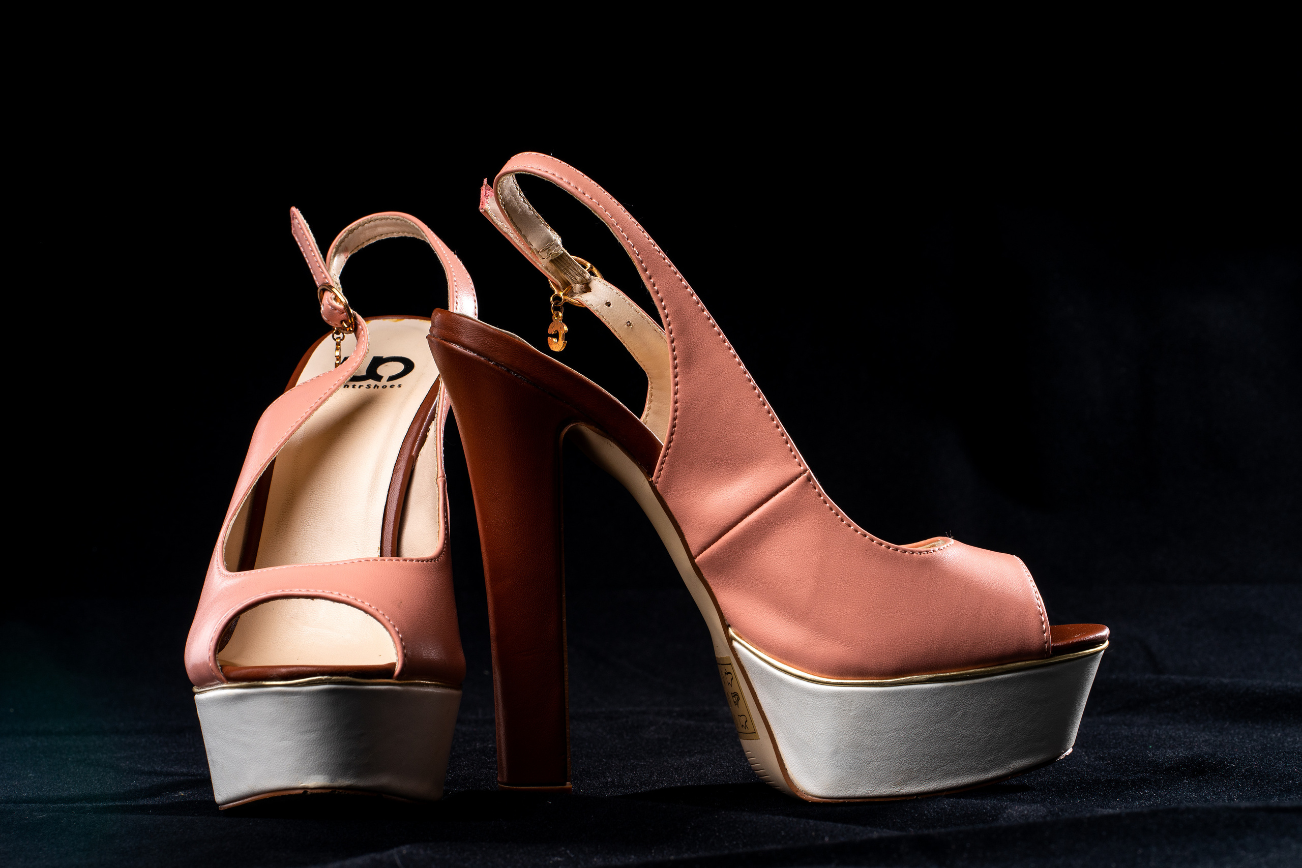 Обувь 1. Фотограф Ахмедов Эльдар Чита