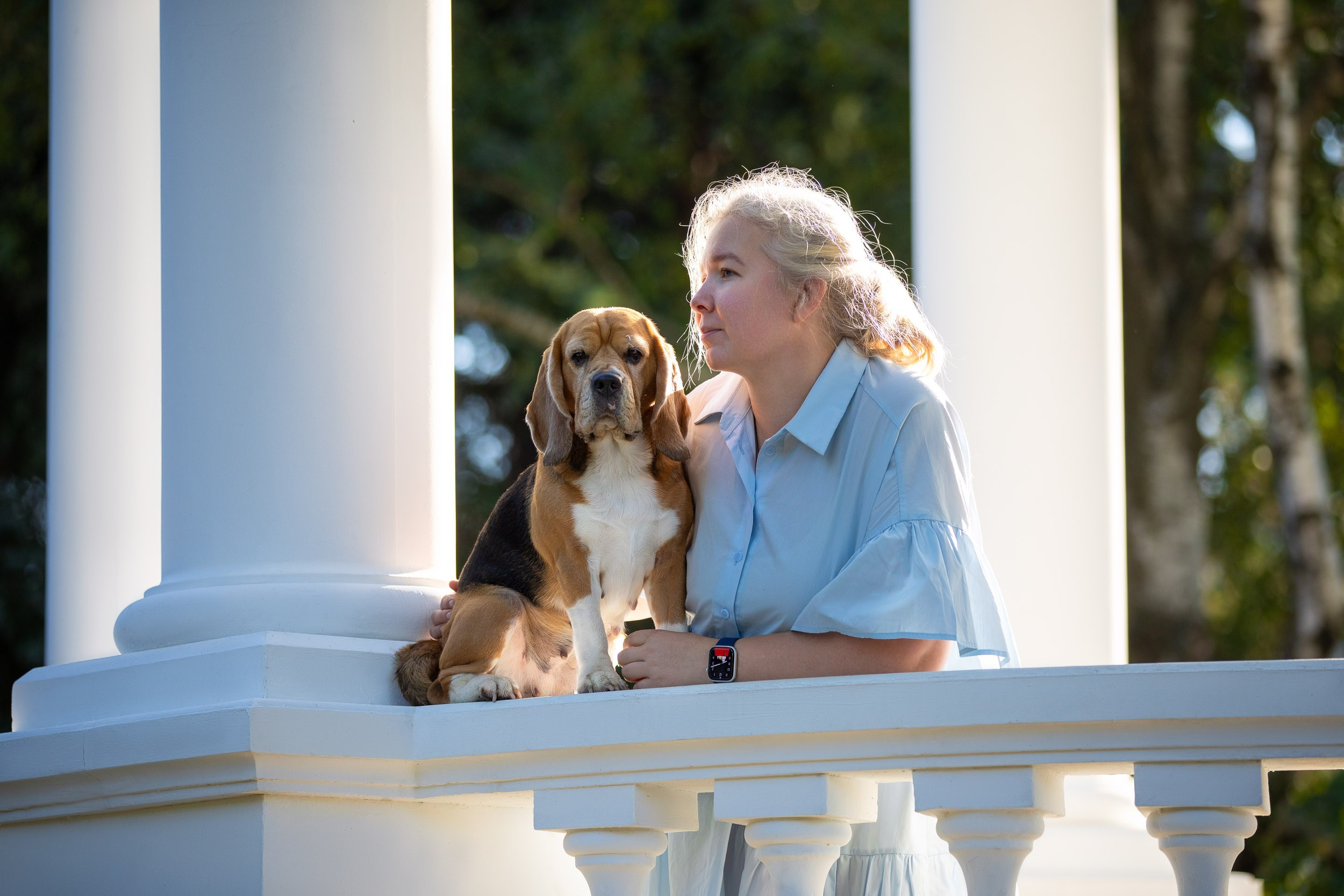 Фотопрогулка с Татьяной и биглем Евой. Фотограф-анималист в Москве и Московской области Татьяна Фролова