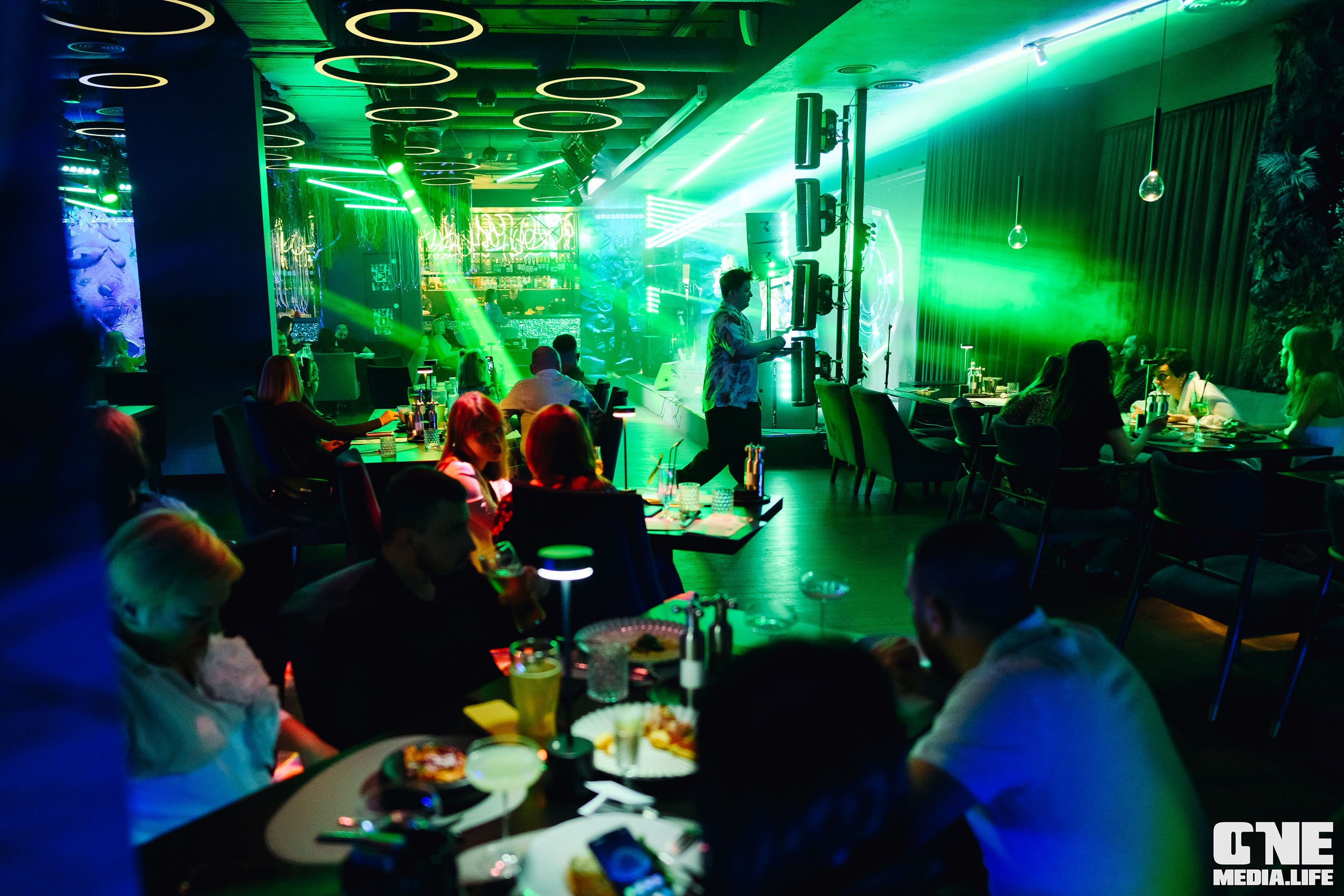 День Космонавтики в ресторане Океан. One Media Life: фоторепортажи, фотоотчеты с мероприятий и заведений