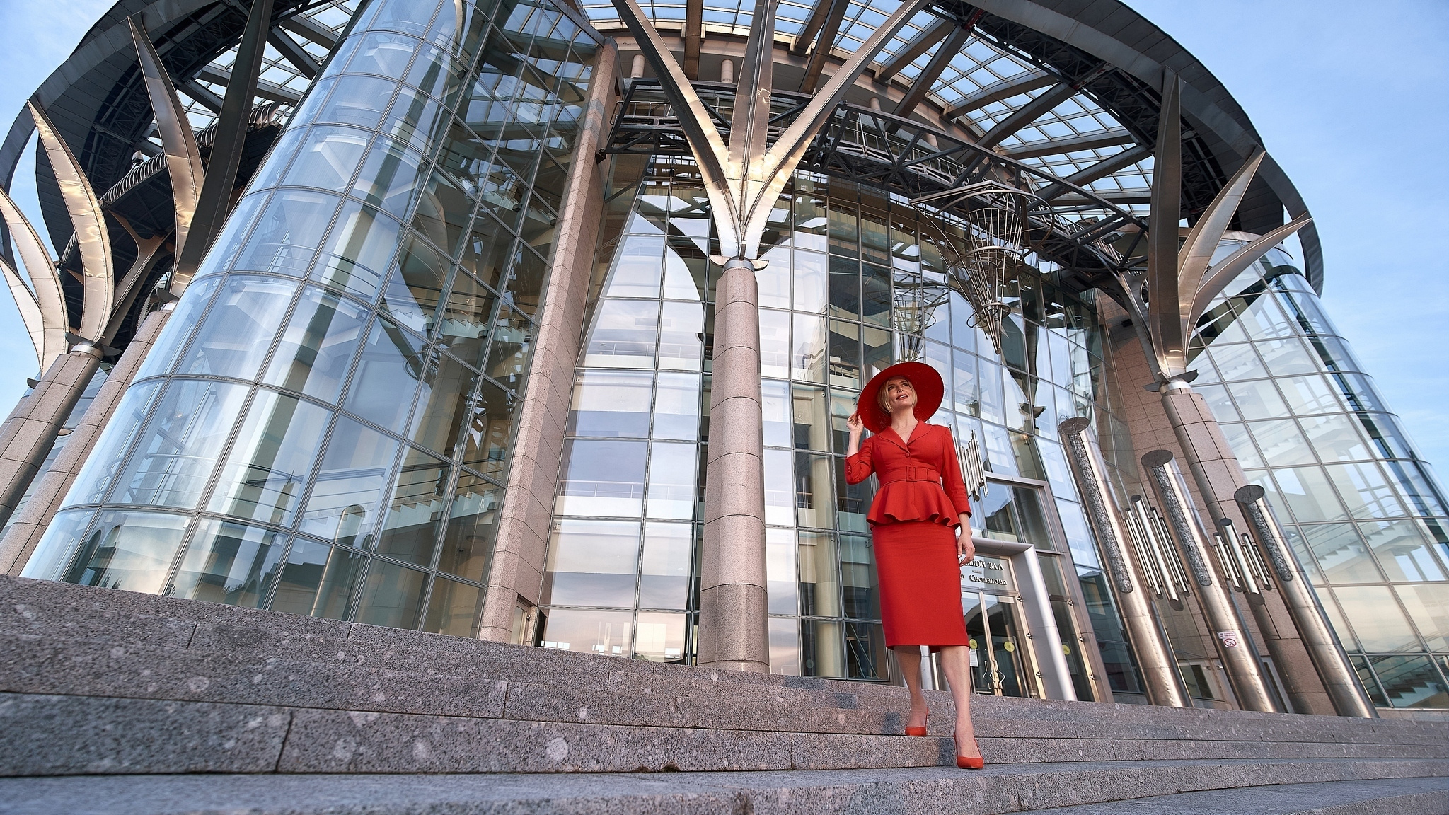 Проект «Красная Москва» с актрисой Анной Чуриной. Фотограф в Москве Сергей Гаварос