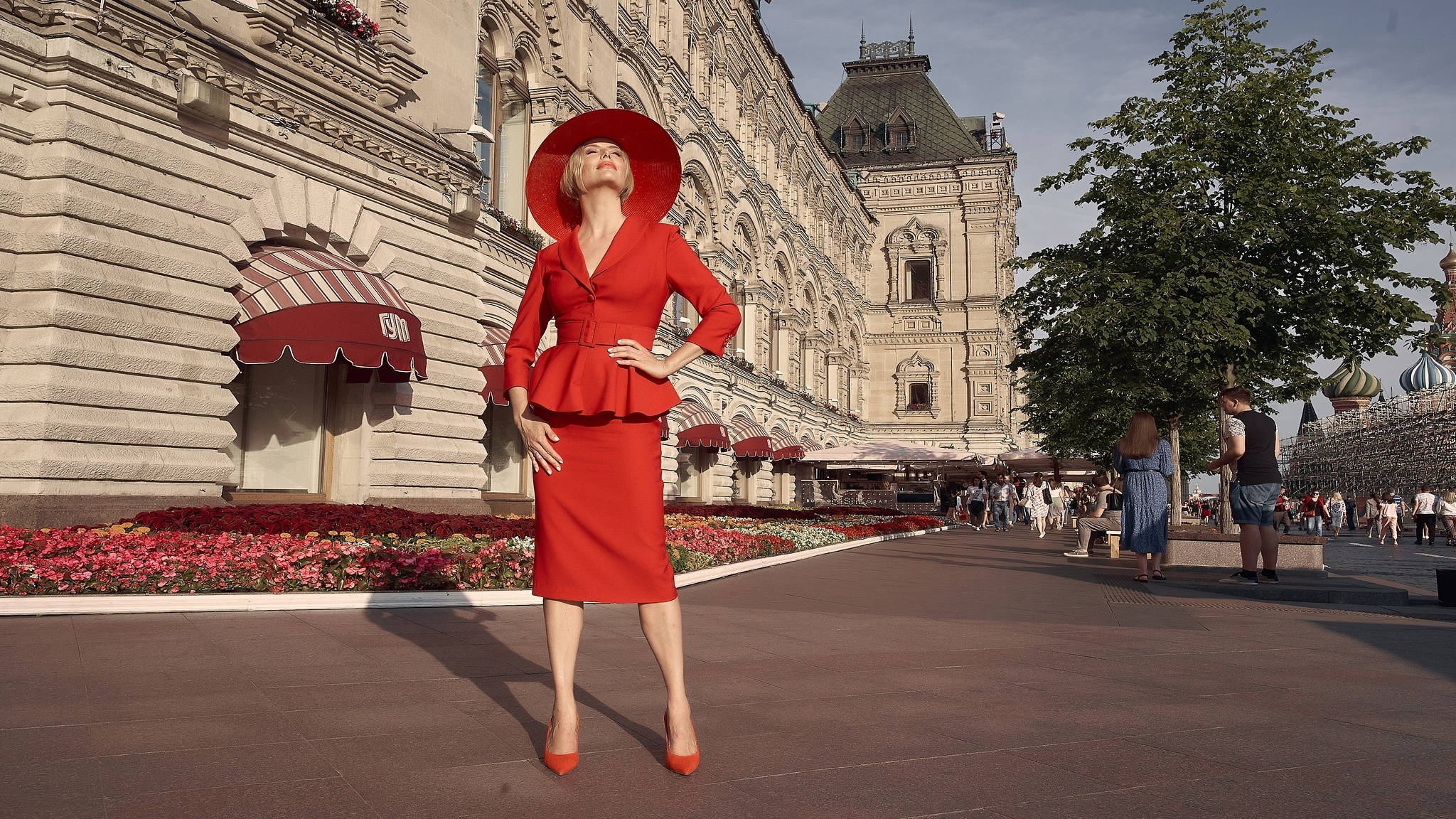 Проект «Красная Москва» с актрисой Анной Чуриной. Фотограф в Москве Сергей Гаварос