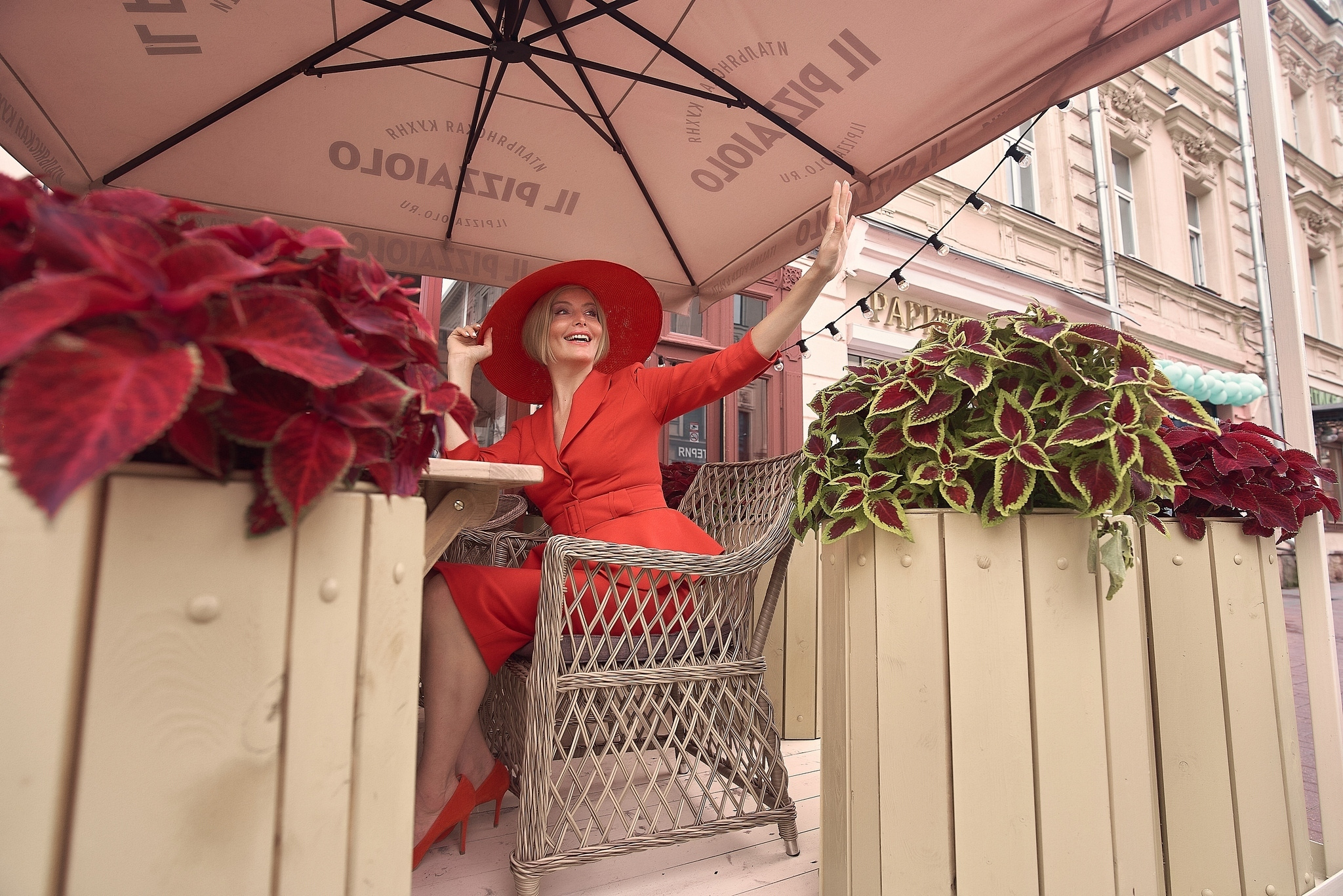 Проект «Красная Москва» с актрисой Анной Чуриной. Фотограф в Москве Сергей Гаварос