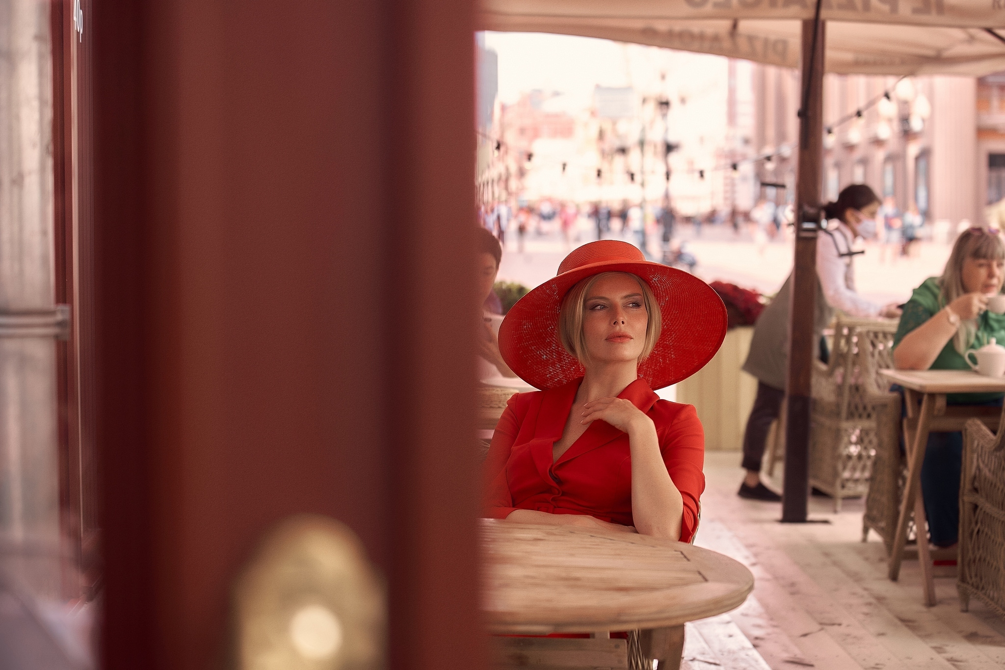 Проект «Красная Москва» с актрисой Анной Чуриной. Фотограф в Москве Сергей Гаварос