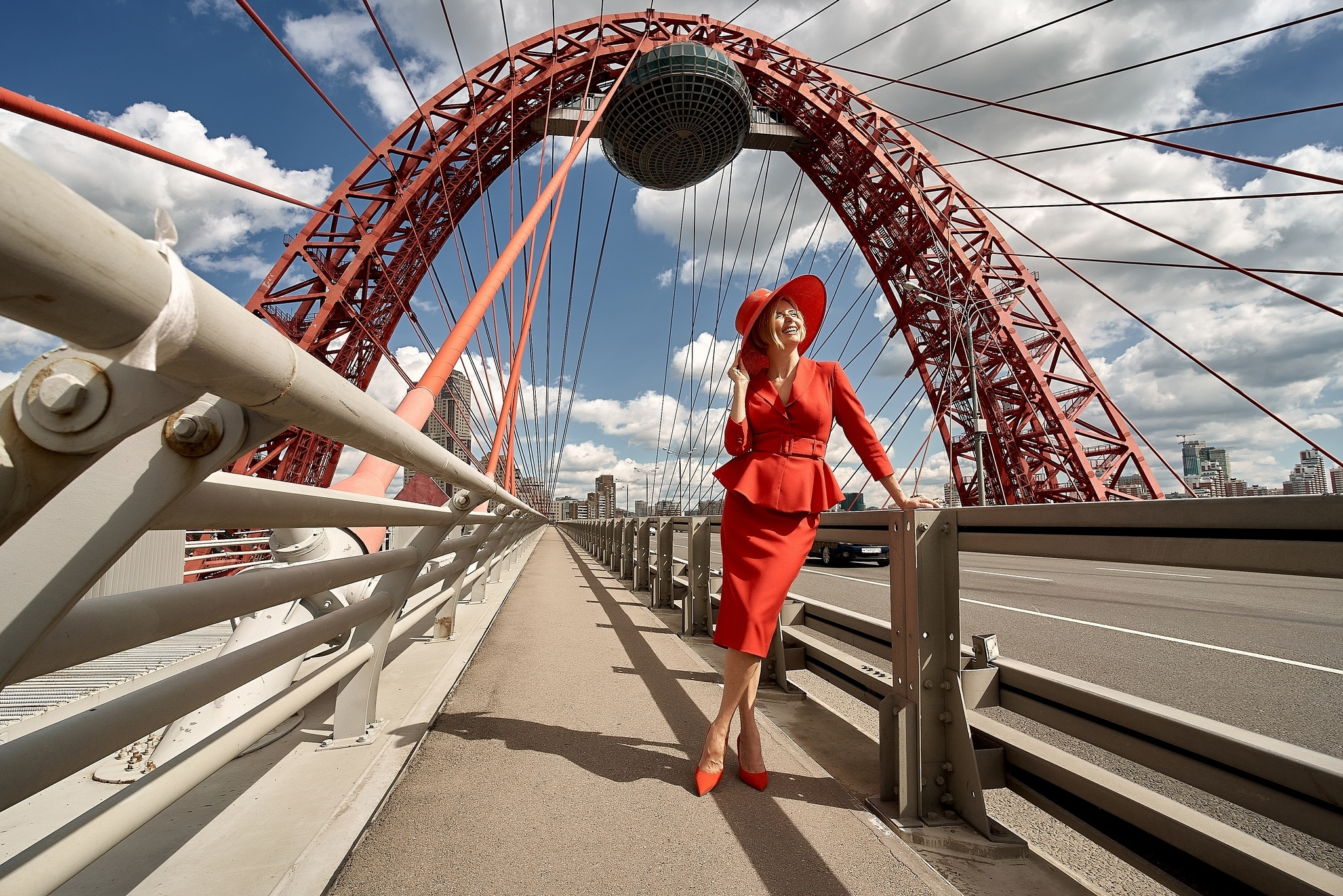 Проект «Красная Москва» с актрисой Анной Чуриной. Фотограф в Москве Сергей Гаварос