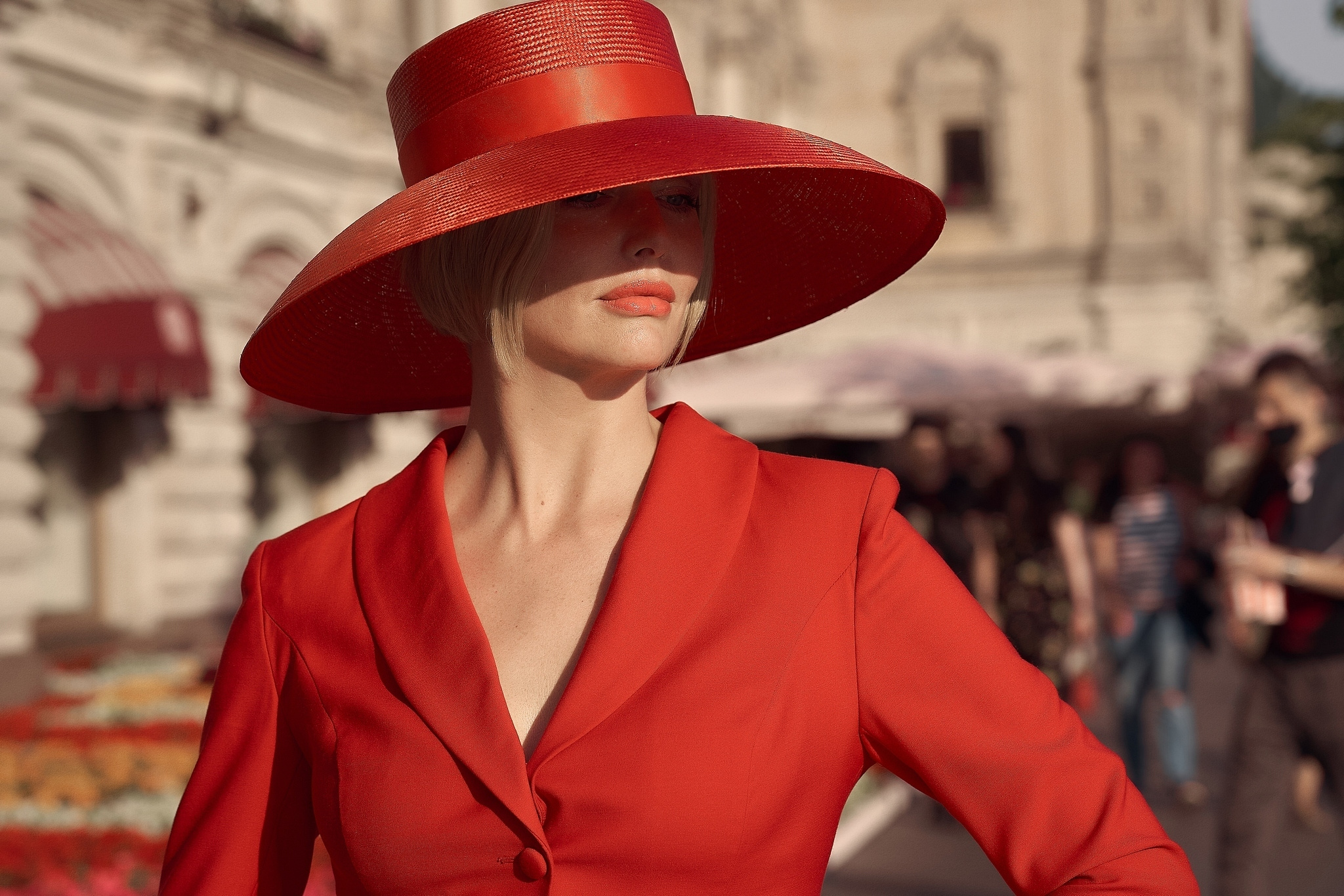 Проект «Красная Москва» с актрисой Анной Чуриной. Фотограф в Москве Сергей Гаварос