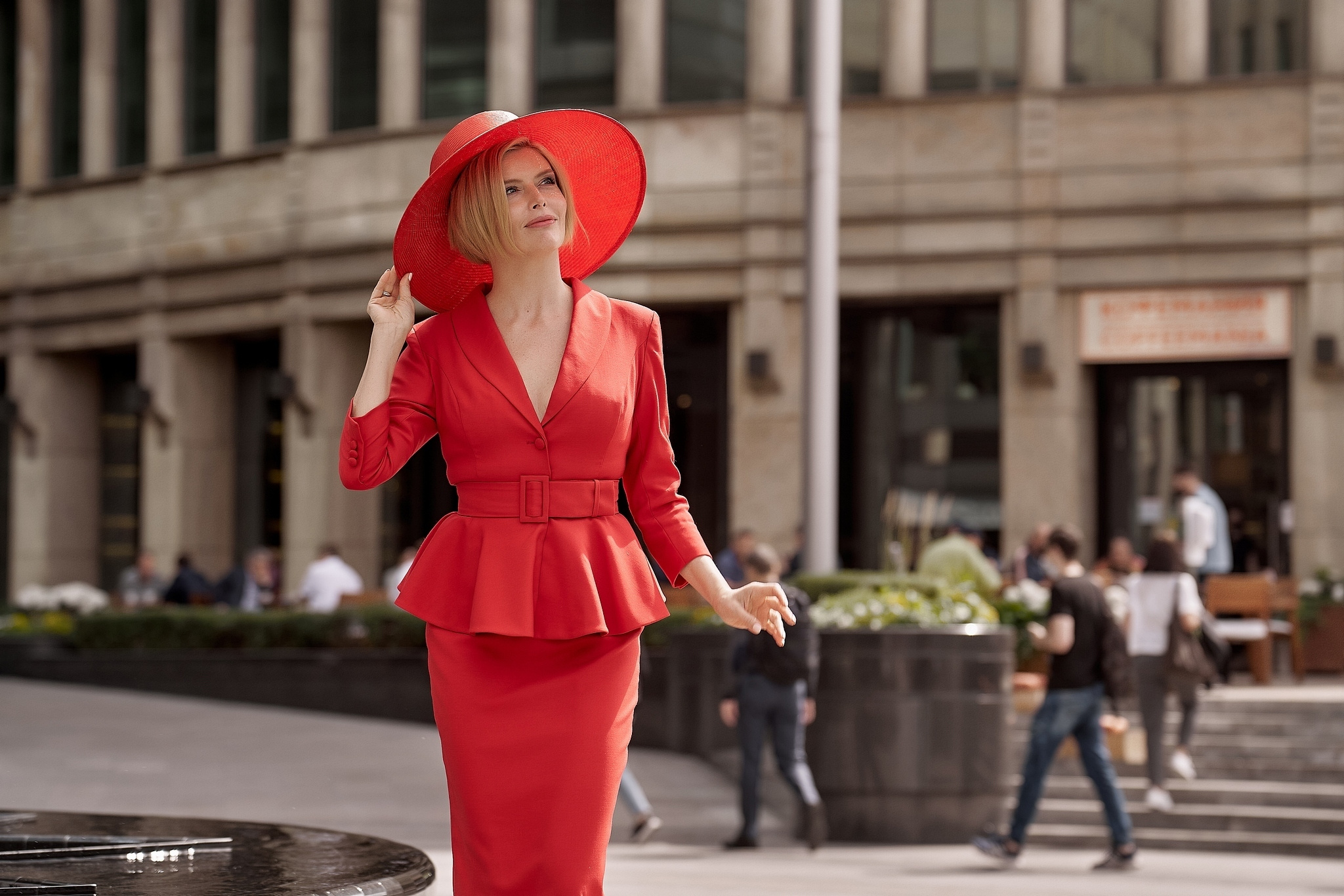 Проект «Красная Москва» с актрисой Анной Чуриной. Фотограф в Москве Сергей Гаварос