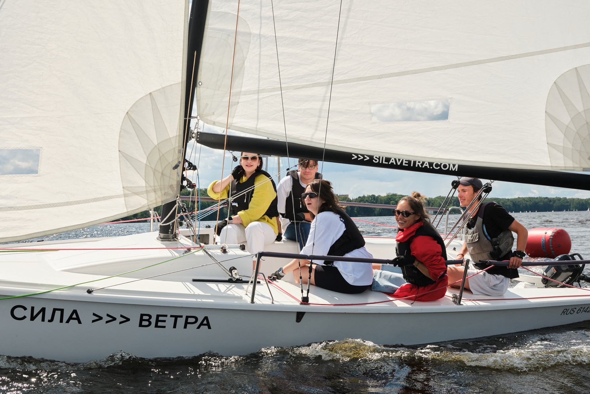 СИЛА ВЕТРАхTHEBLEUPRINT/LUNARHARE/DOTCOMMS. Портретный и репортажный фотограф в Москве Острикова Анастасия