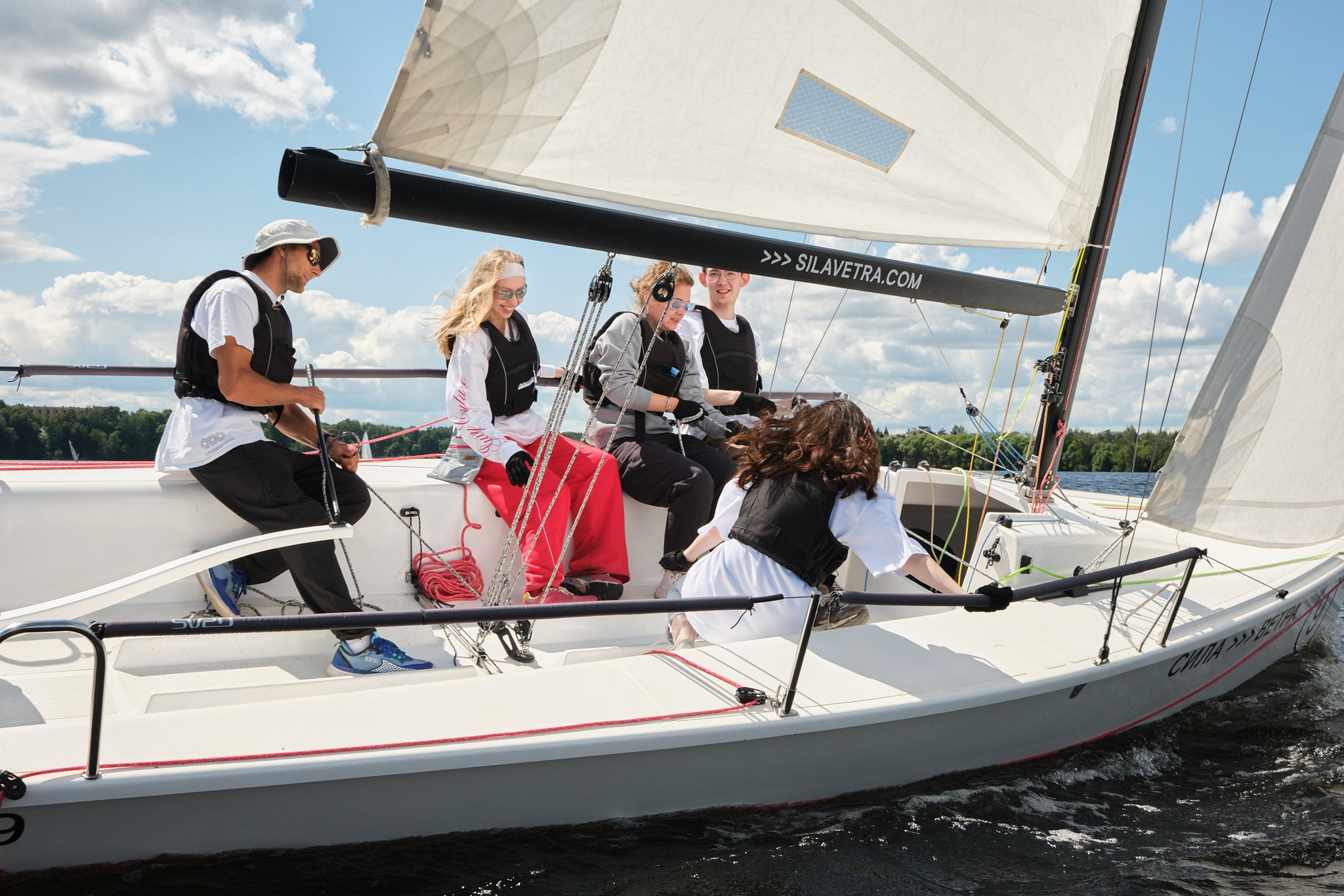 СИЛА ВЕТРАхTHEBLEUPRINT/LUNARHARE/DOTCOMMS. Портретный и репортажный фотограф в Москве Острикова Анастасия