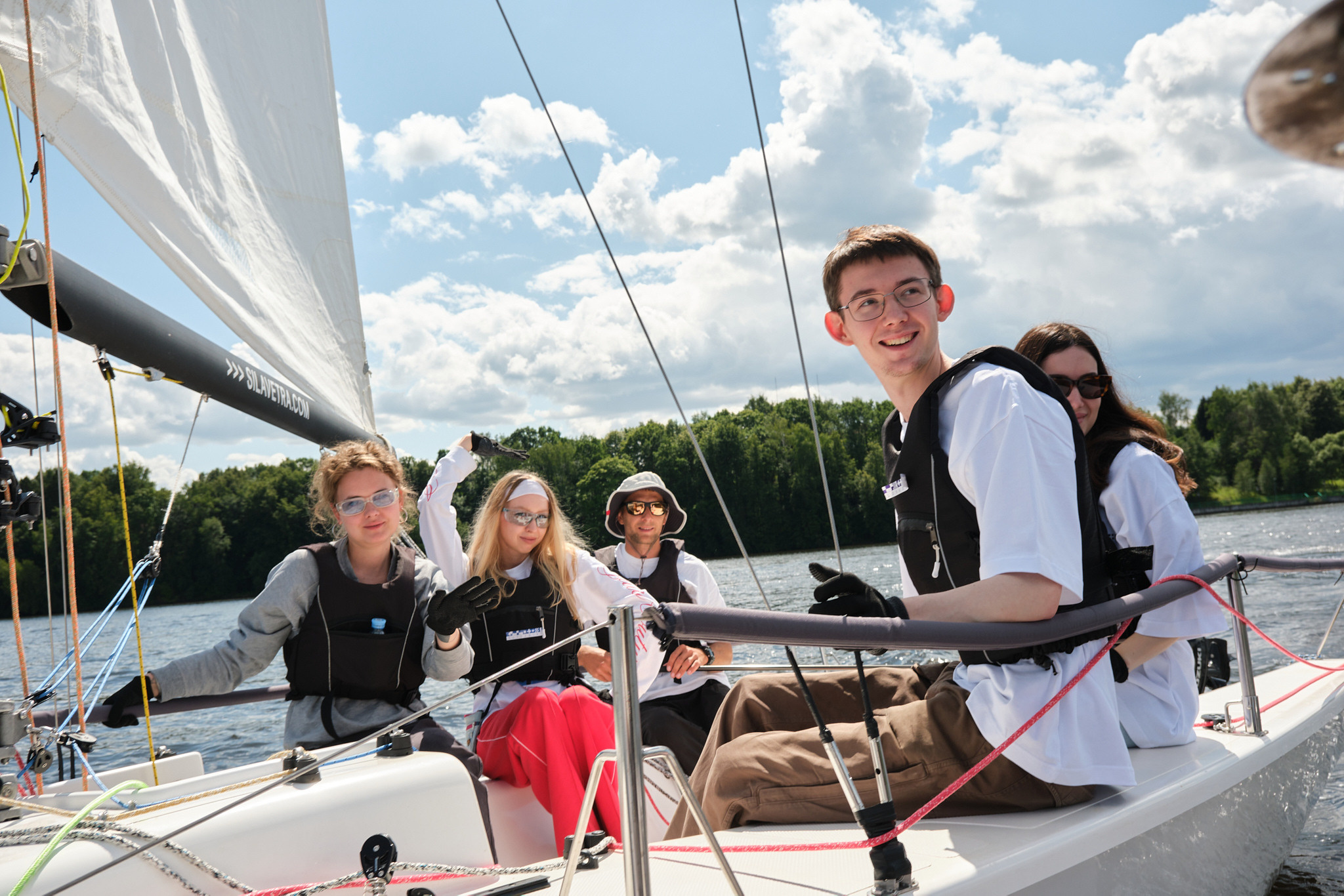 СИЛА ВЕТРАхTHEBLEUPRINT/LUNARHARE/DOTCOMMS. Портретный и репортажный фотограф в Москве Острикова Анастасия