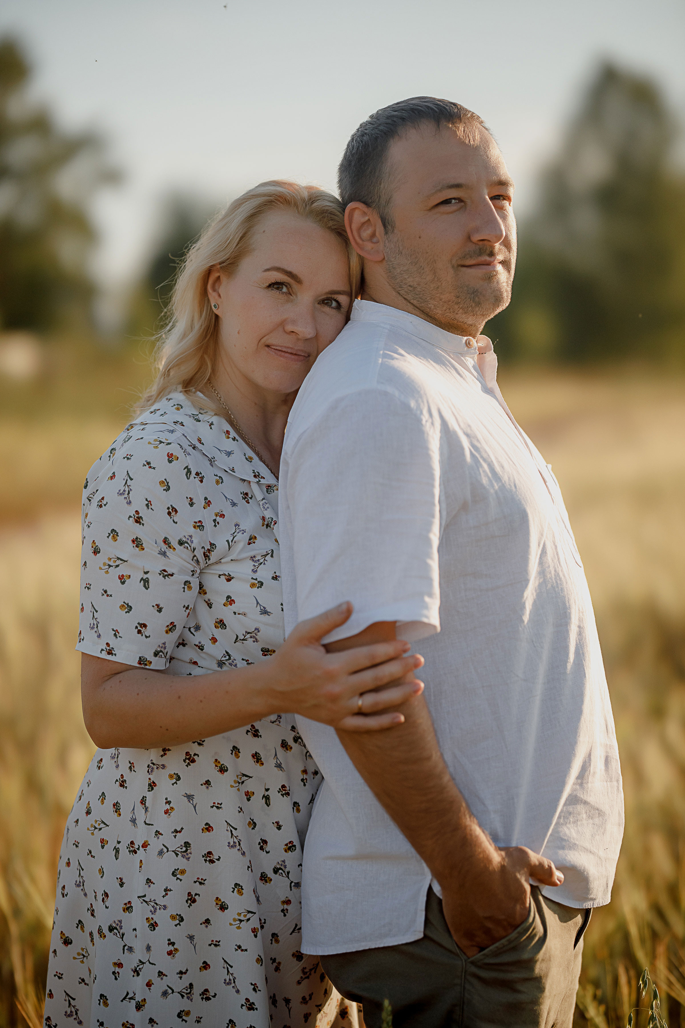 Глеб, Лена, Лев и Родя в полях. Пухова Татьяна фотограф в Перми