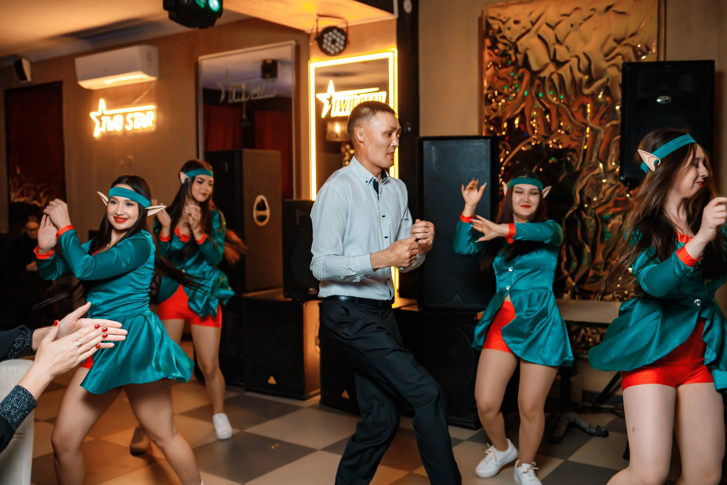 Two Star. Кипятком Павлодар