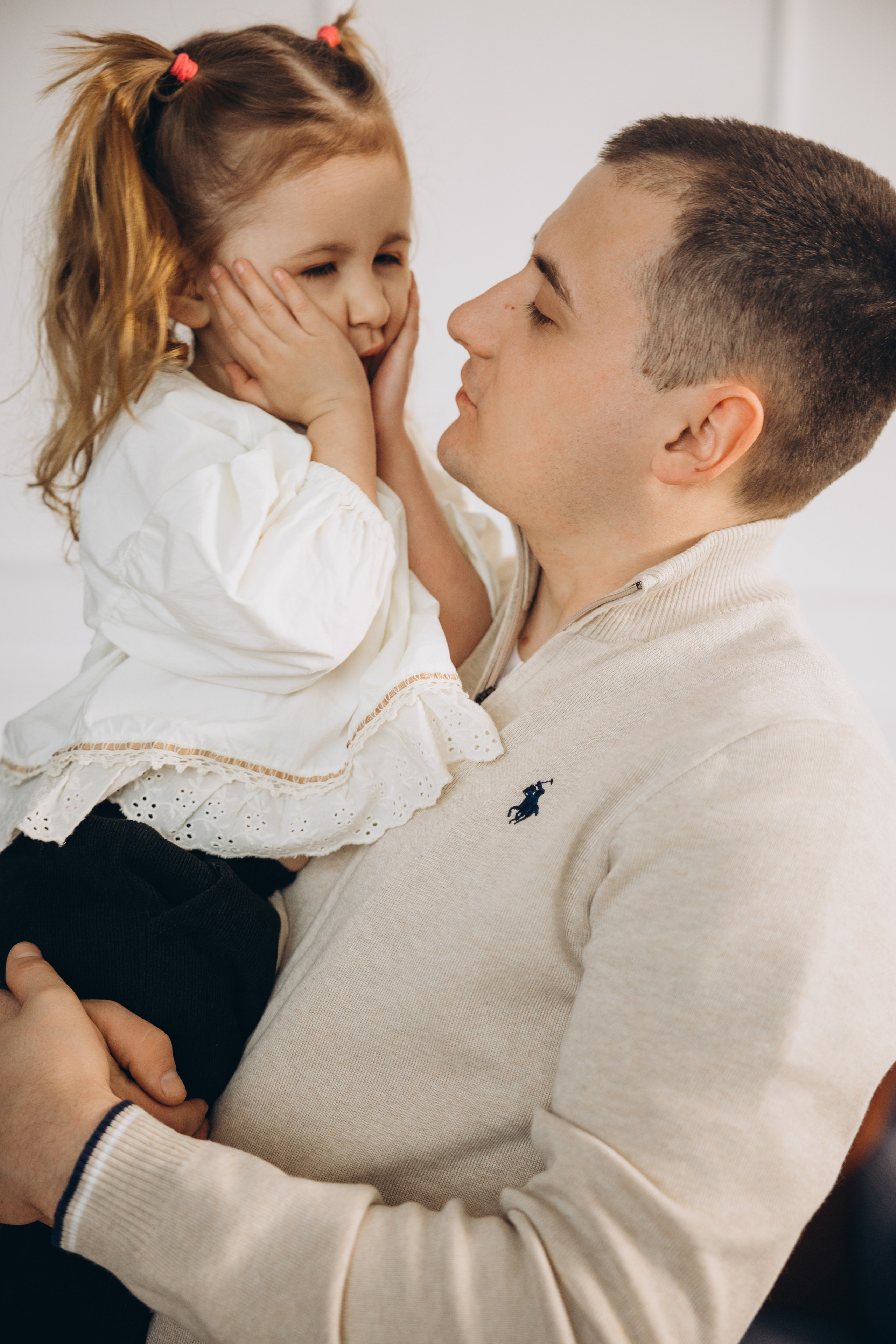 В ОМ студии. Свадебный, семейный фотограф в Иркутске Светлана Макаричева