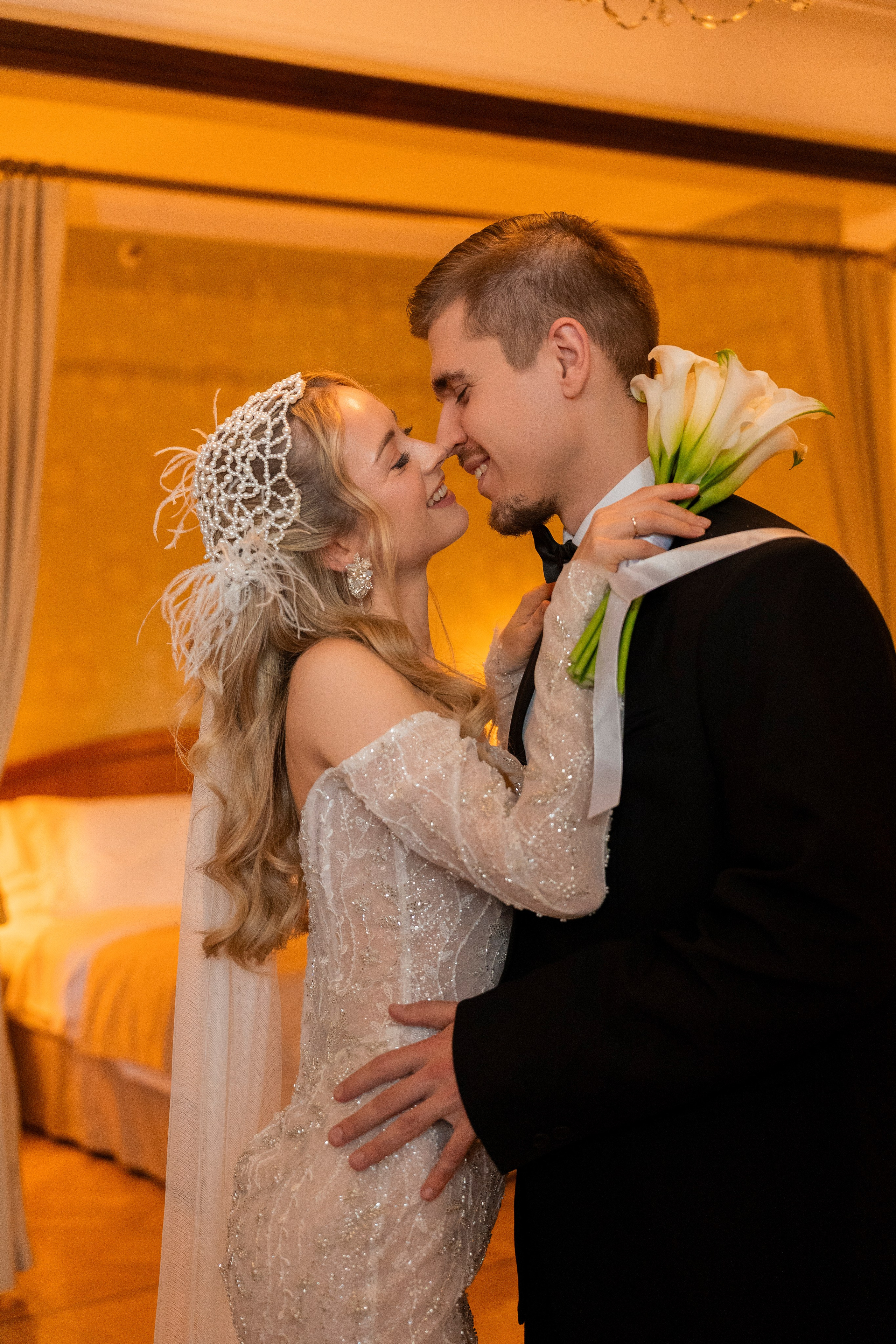 Свадебная фотосессия в отеле Метрополь. Свадебный фотограф в Москве Анна Полушина