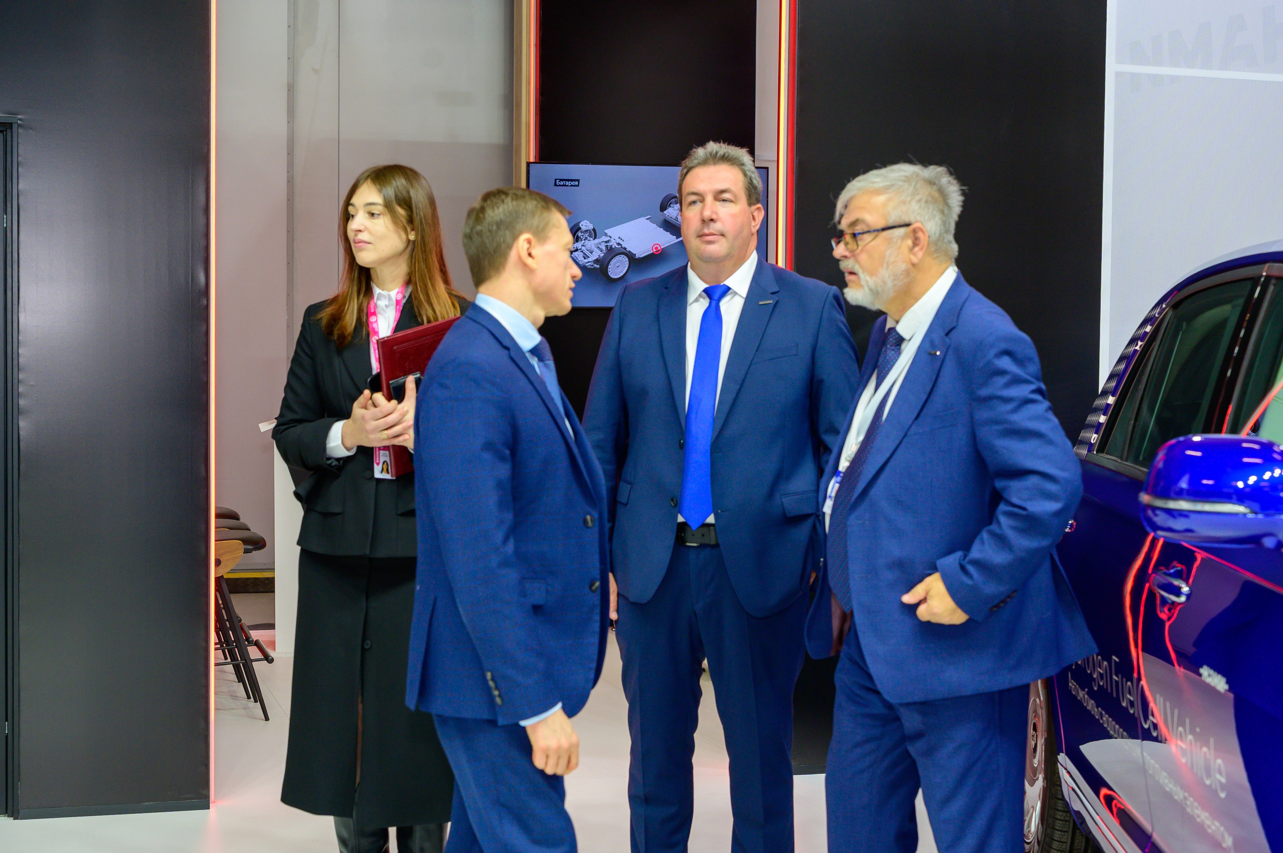 BigindustrialweekBelarus. Фотоуслуги, услуги фотографа, фотографирование важных событий