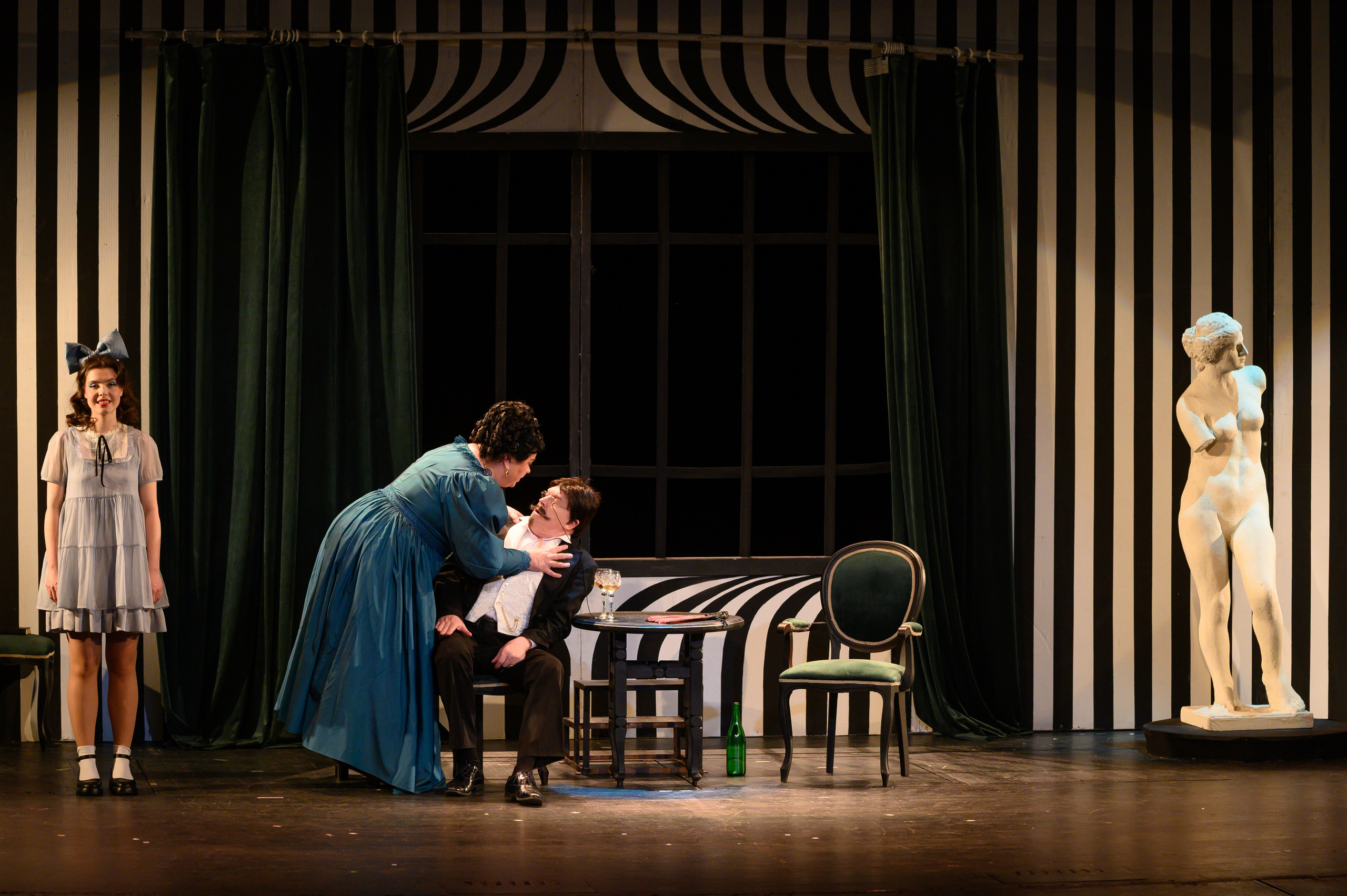 Дядюшкин сон. Фотоуслуги, услуги фотографа, фотографирование важных событий