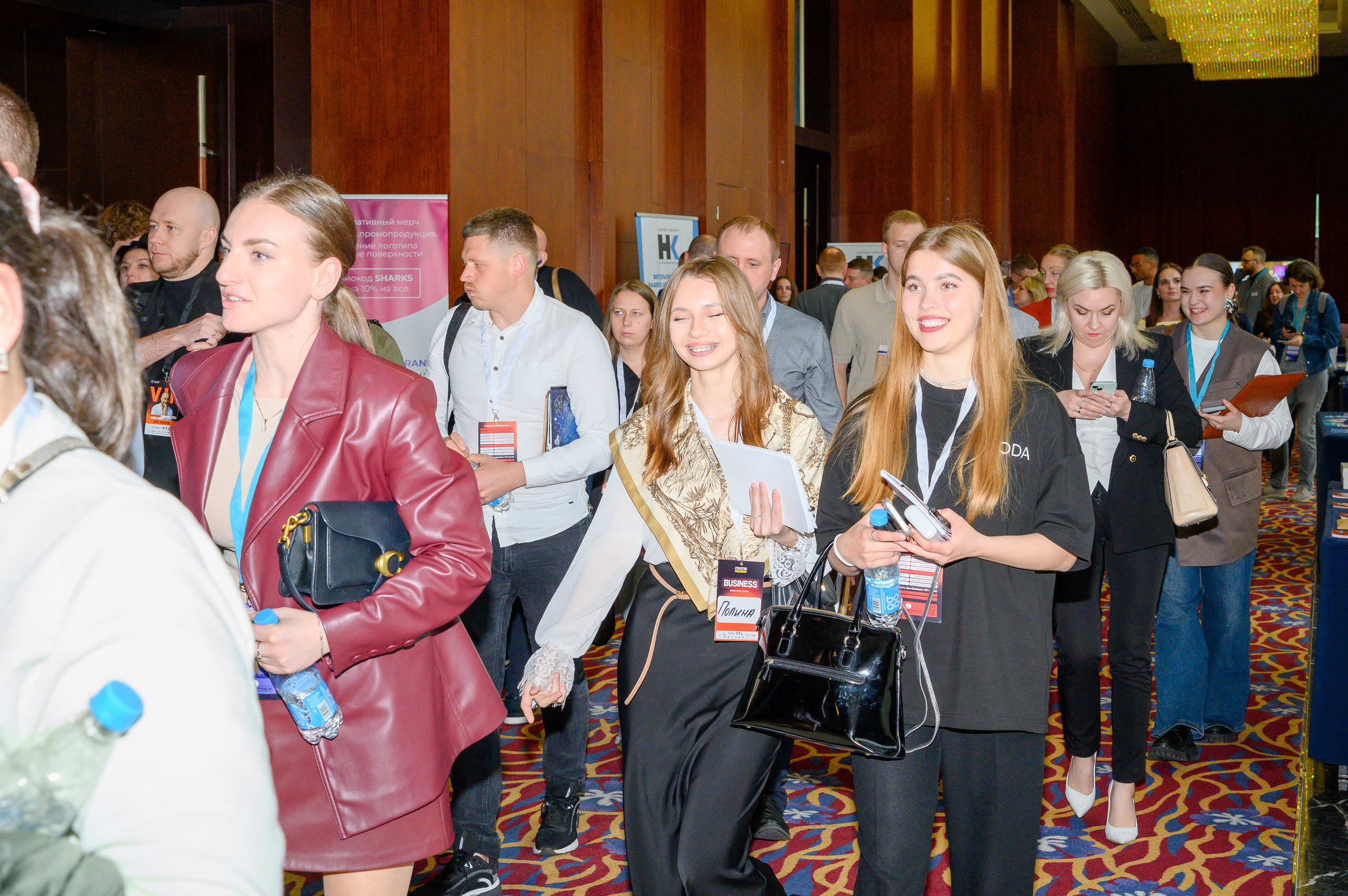 Репортажная съемка с открытия магазина. Фотоуслуги, услуги фотографа, фотографирование важных событий