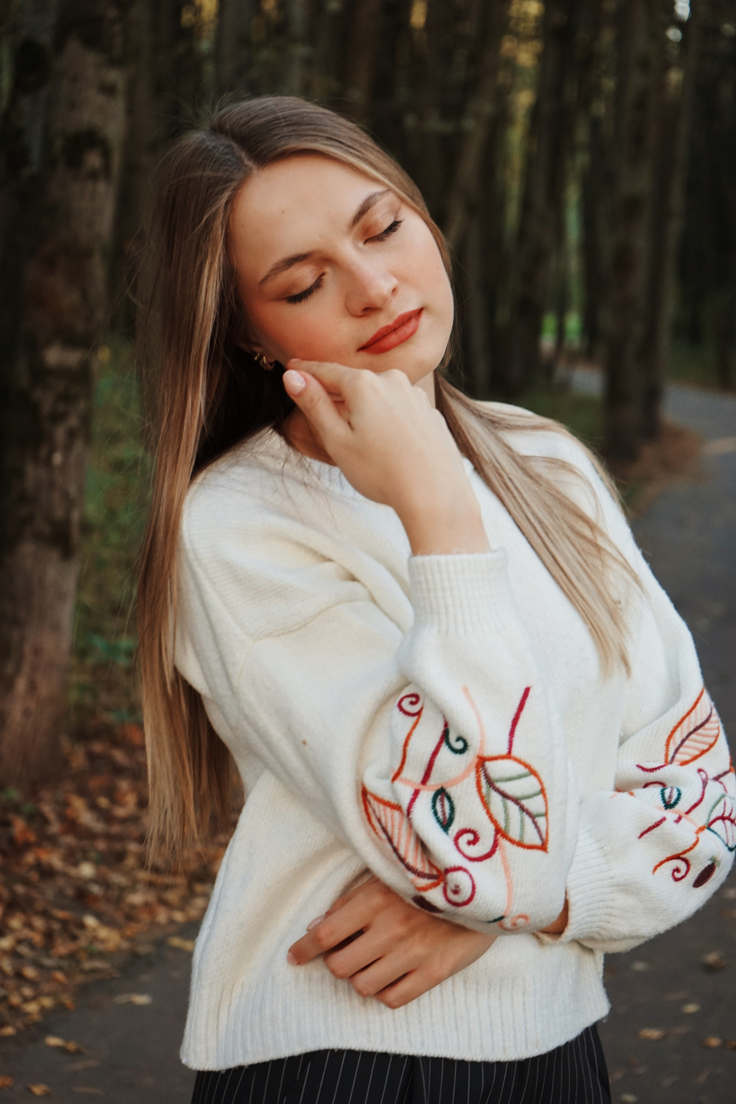 Анна, осенний парк. Женский фотограф в Москве Уварова Анастасия