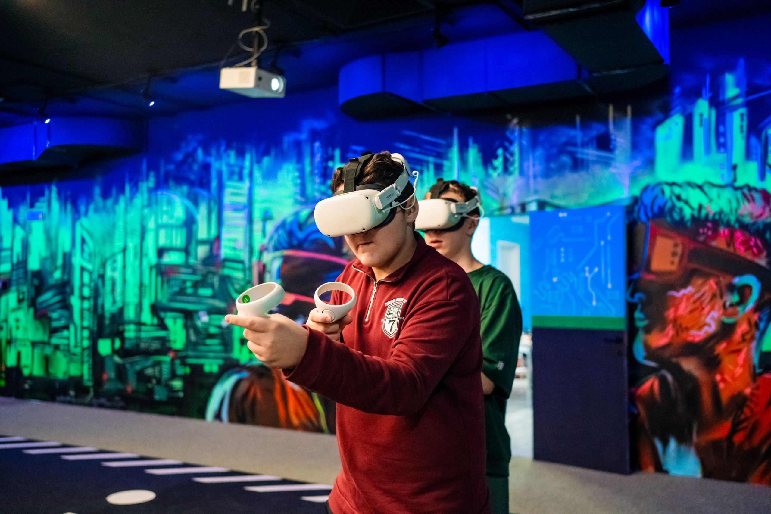 VR (November-December 2024). Felixtones