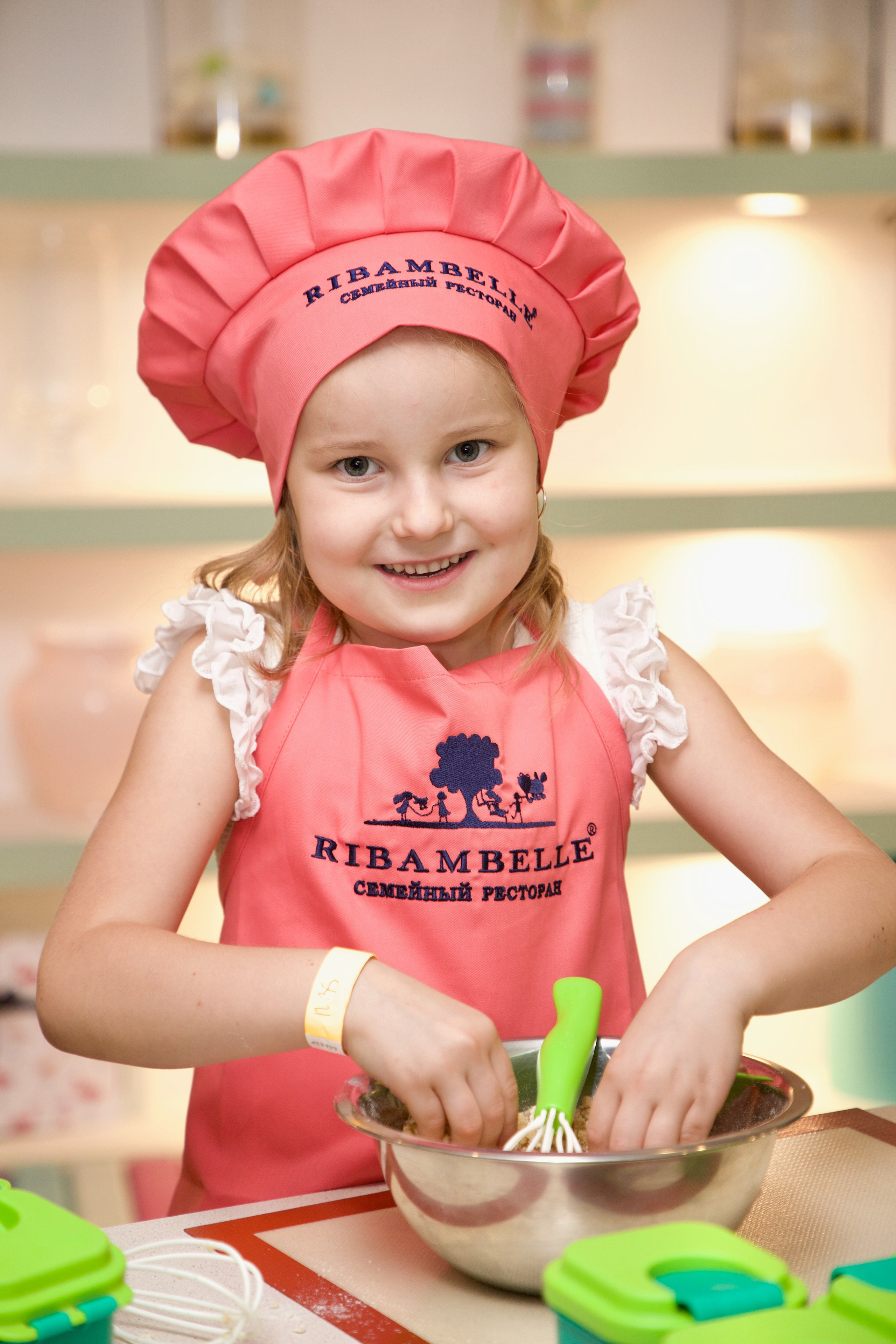 Рибамбель. Школьные выпускные альбомы в Москве Марина Николаева