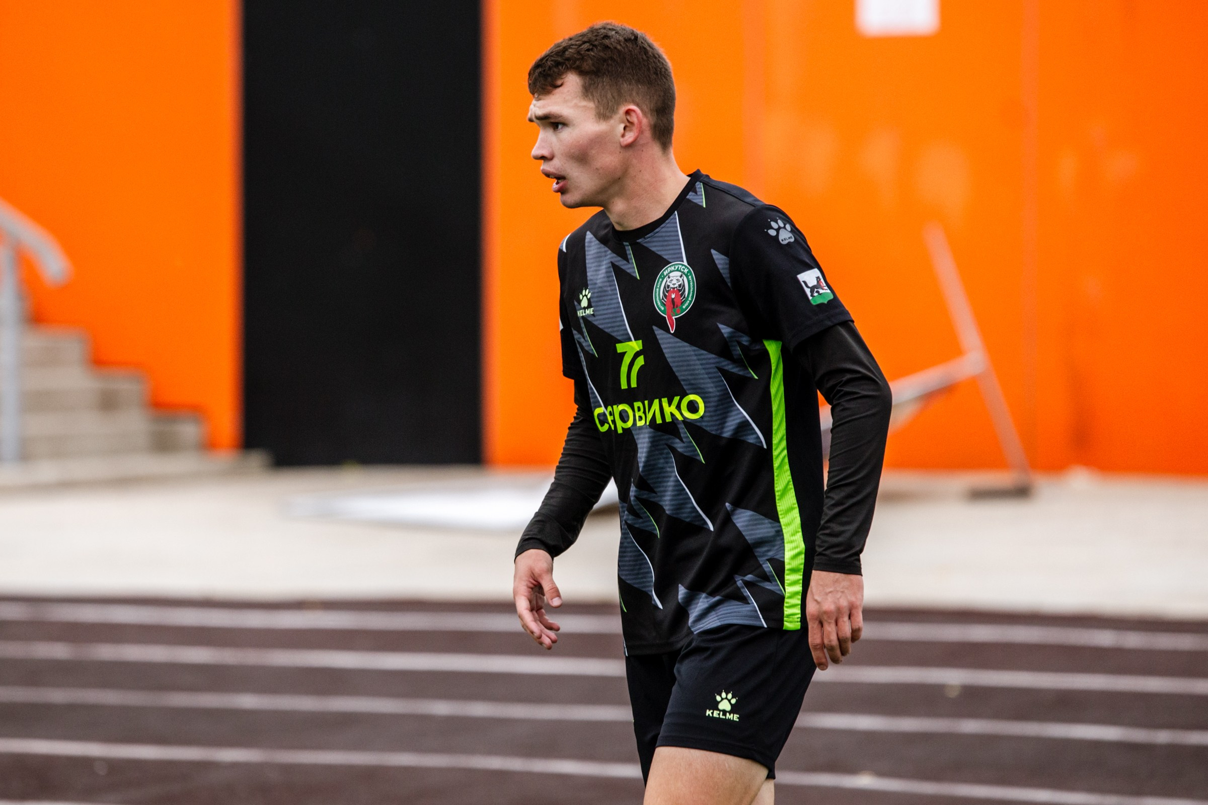 Первенство России по футболу LEON-Вторая лига Б | ФК Иркутск — Космос (Долгопрудный) | 14.09.25. Фотограф в Иркутске Евгения Айвазова