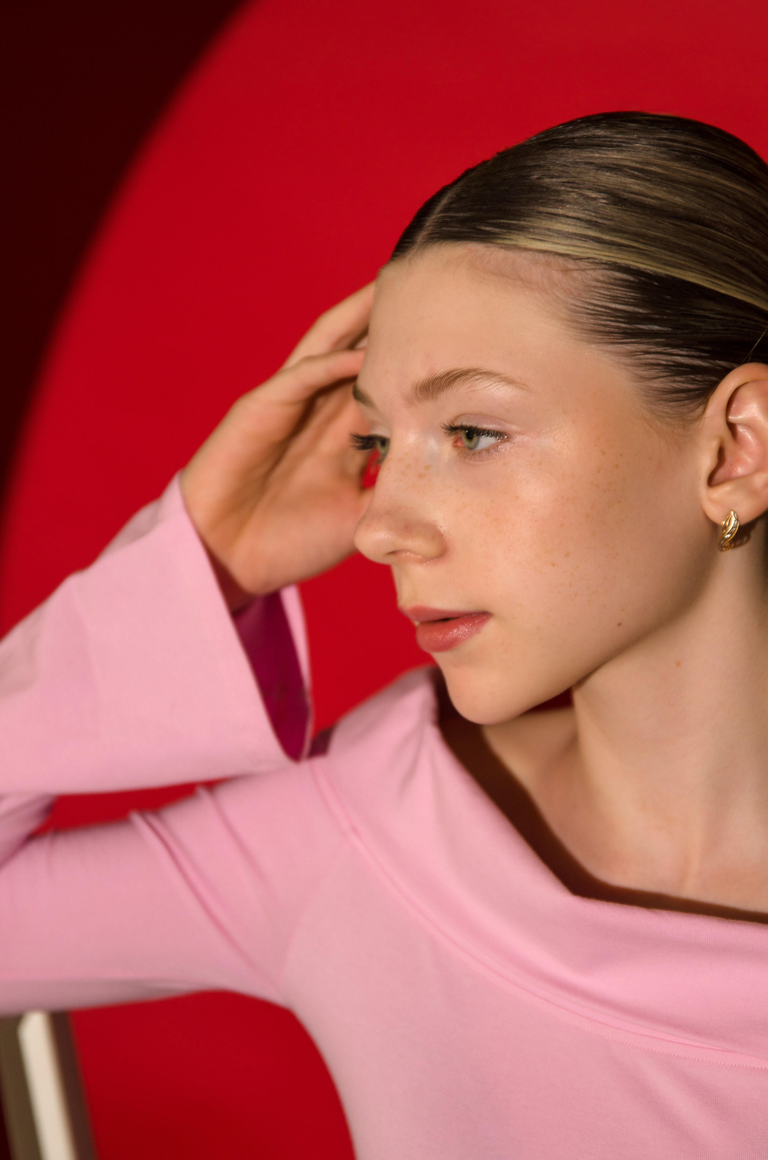 Съемки в студии. Индивидуальные, семейные, студийные съемки в Серпухове и за пределами