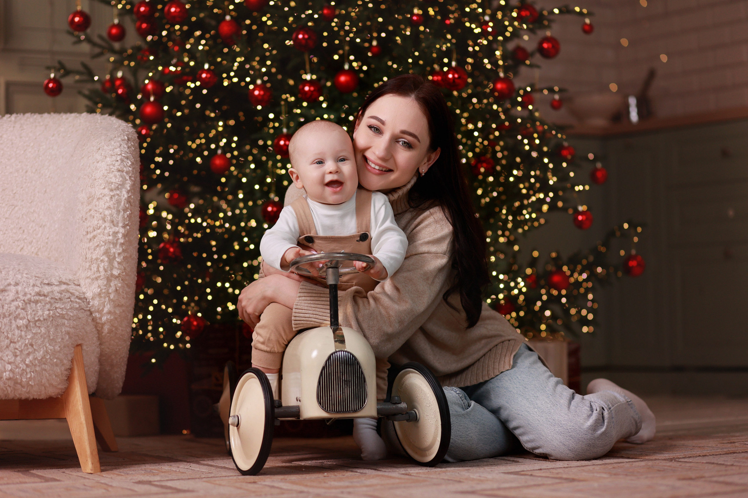 Зал Зазеркалье. Детский семейный фотограф Краснодар