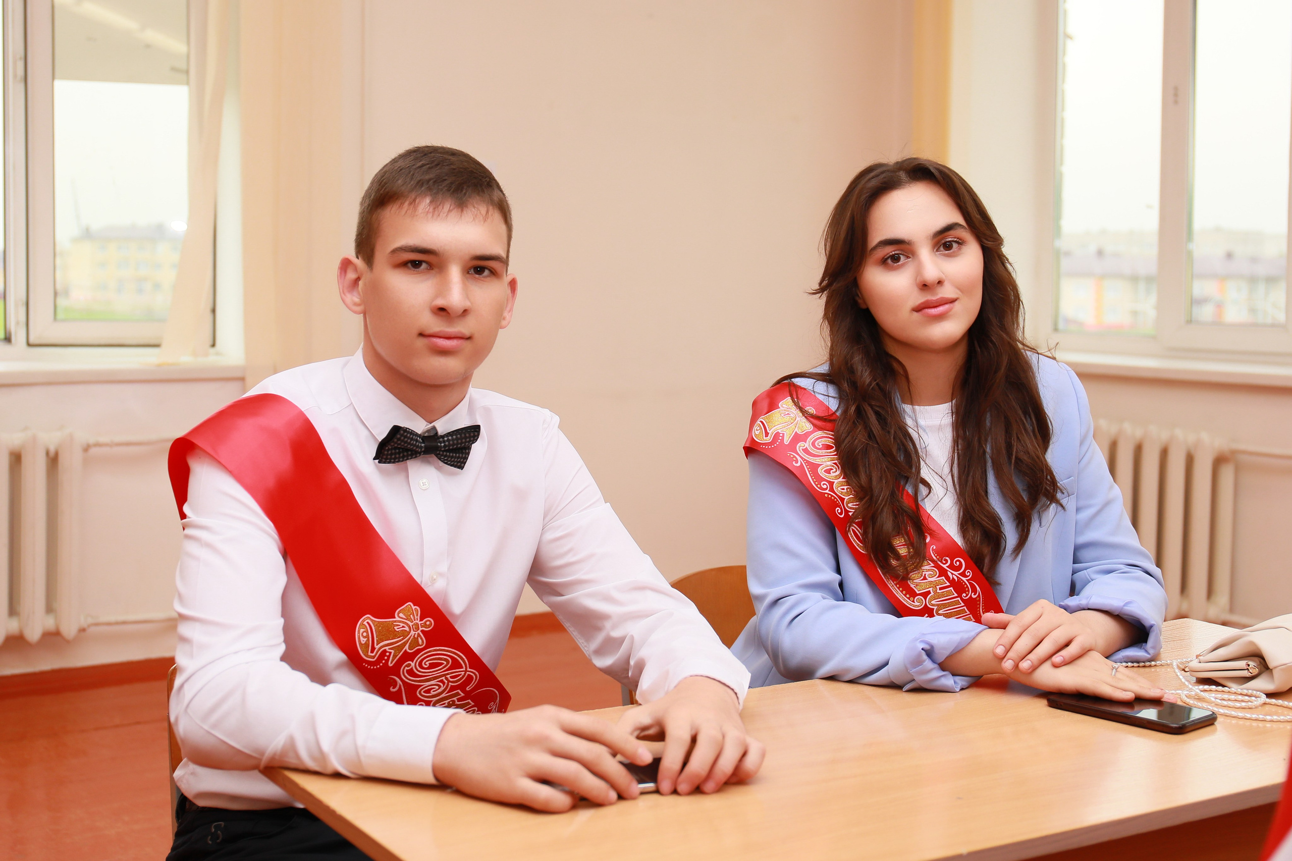 Последний звонок (Школа 2). Детский семейный фотограф Краснодар