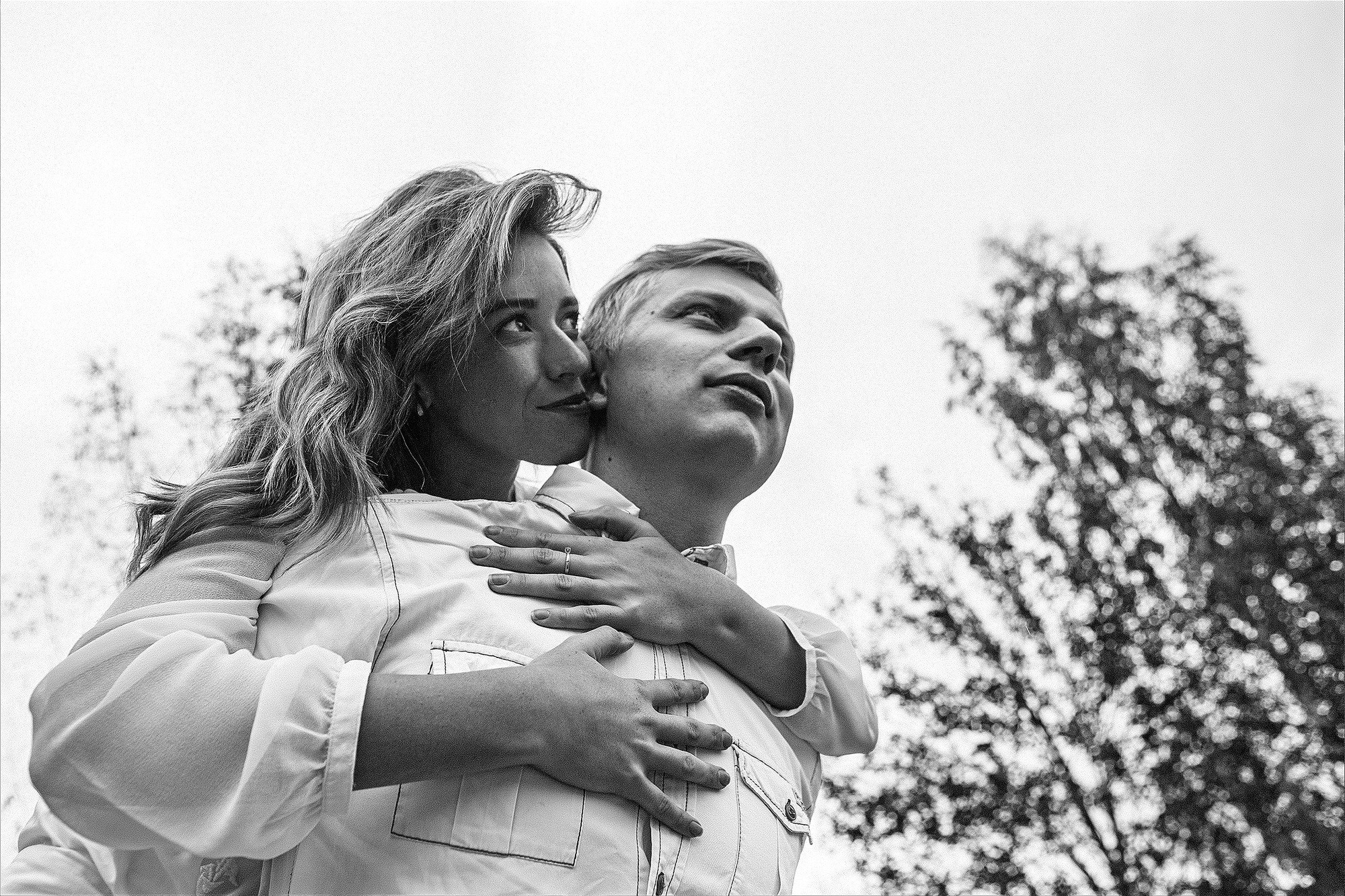 Лавстори фотосессия на природе и в лесу