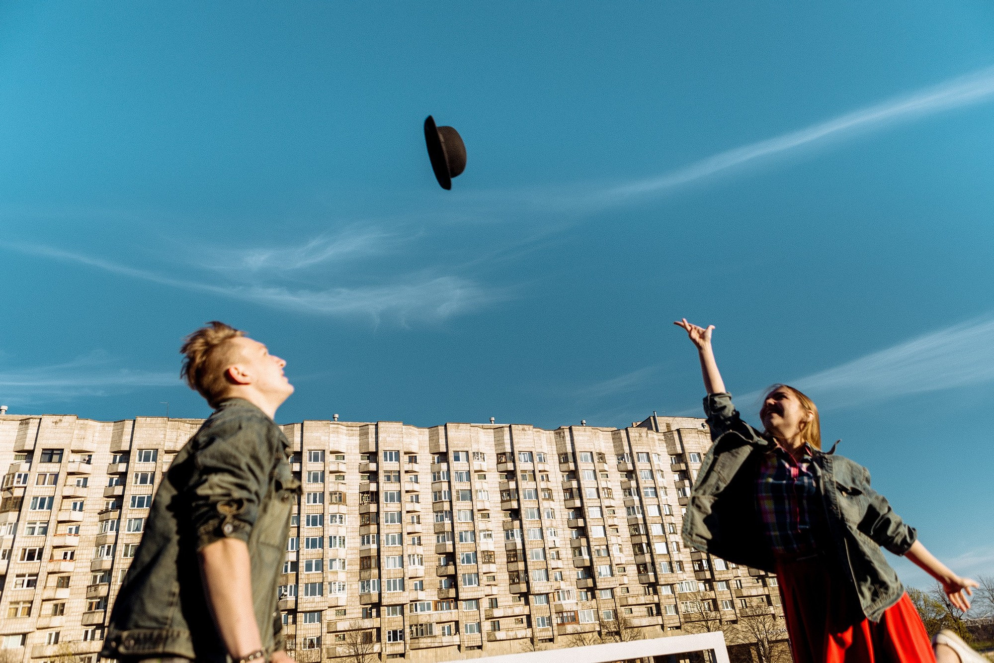 Предсвадебная лавстори около гостиницы Прибалтийская