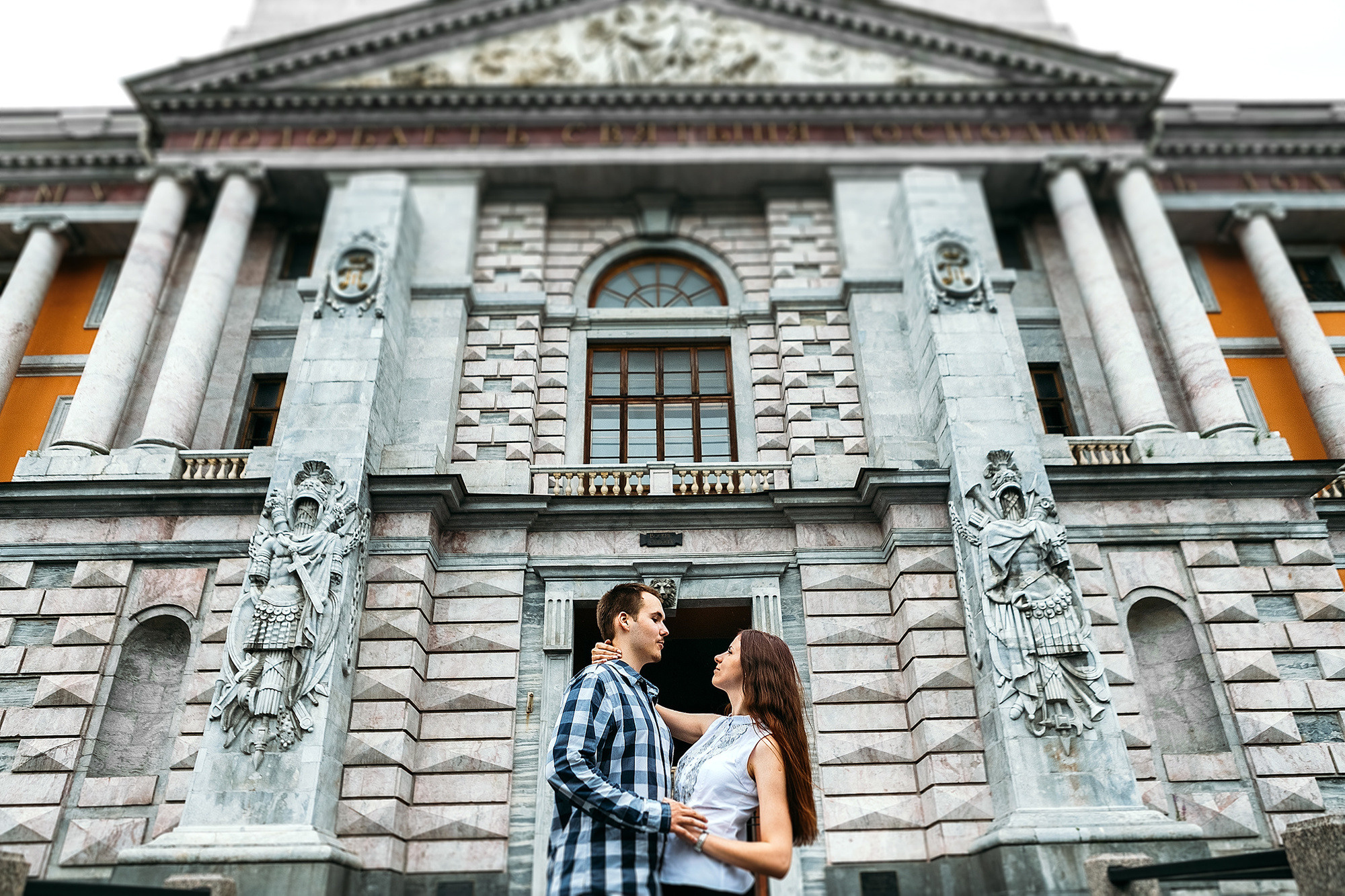 Любовная история на берегу моря и в центре Санкт-Петербурга