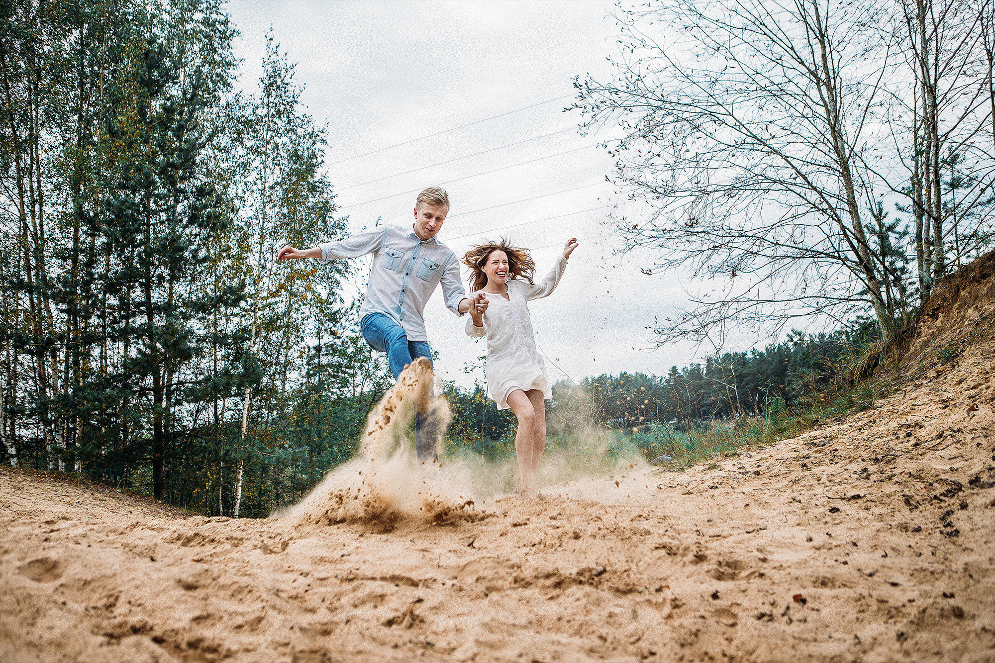 Лавстори фотосессия на природе и в лесу