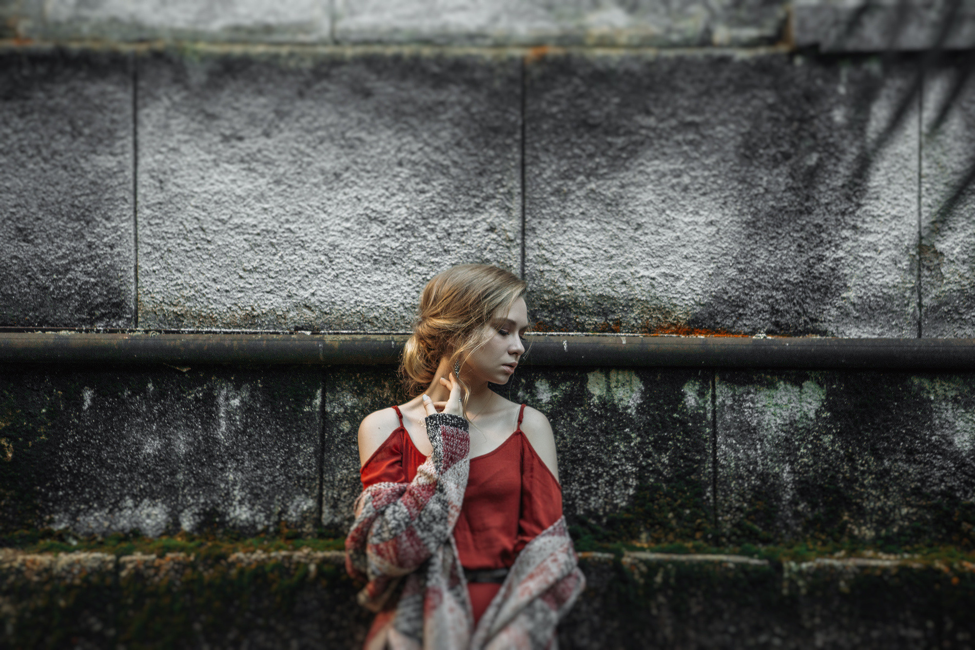 Лавстори в Сочи около заброшенного санатория Орджоникидзе