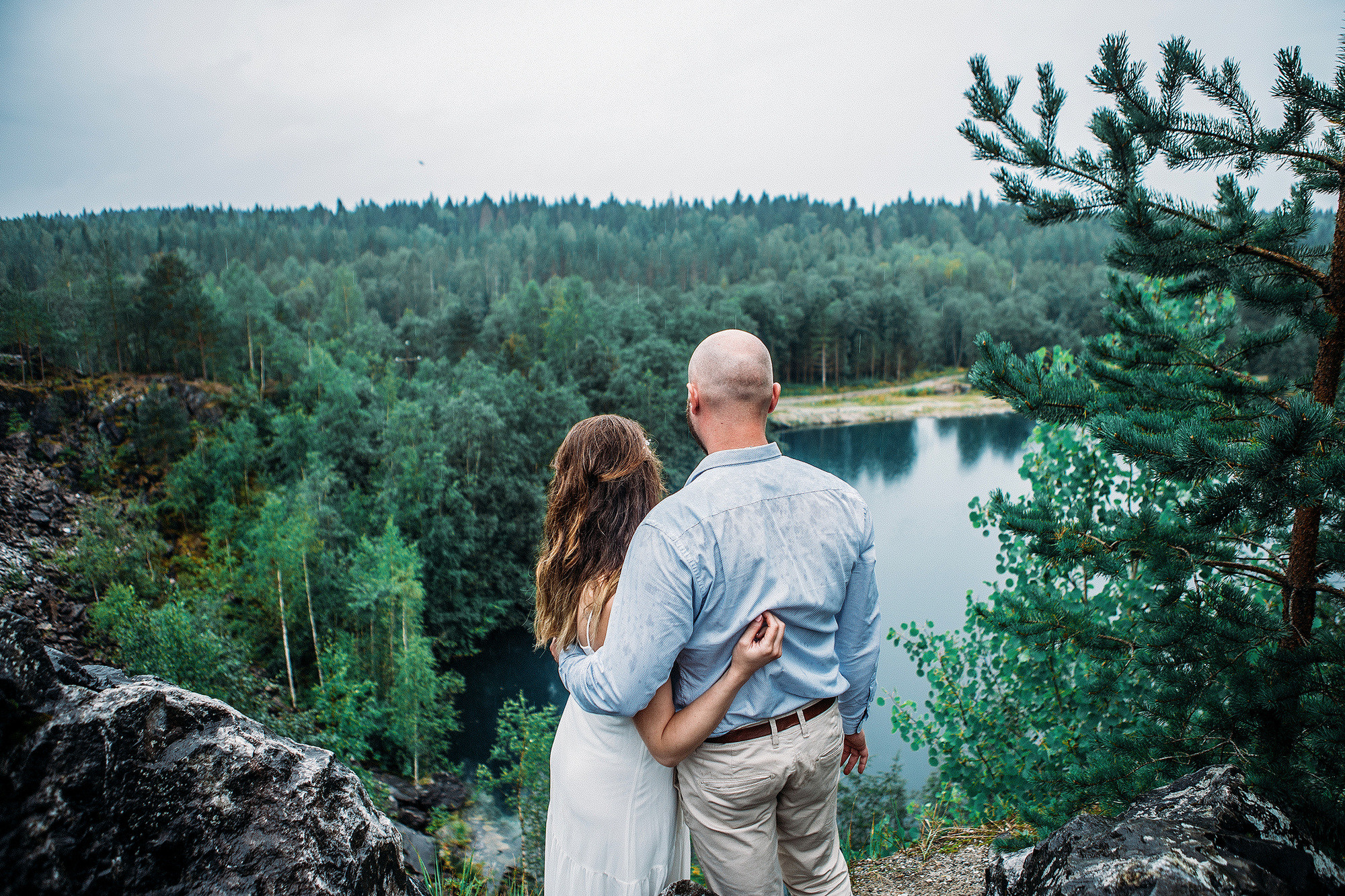 Кареллия - прекрасное место для лавстори фотосессии