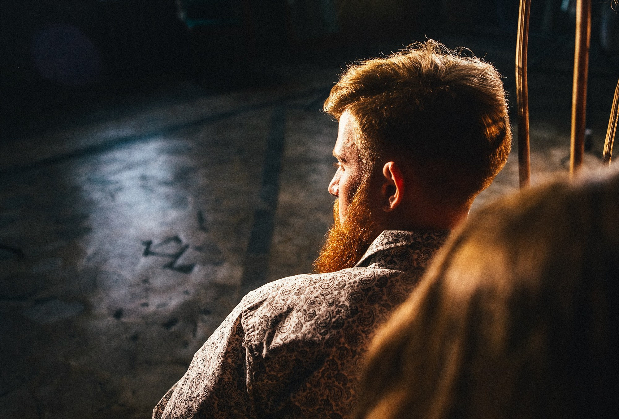 Студийная съемка лавстори стильных ребят