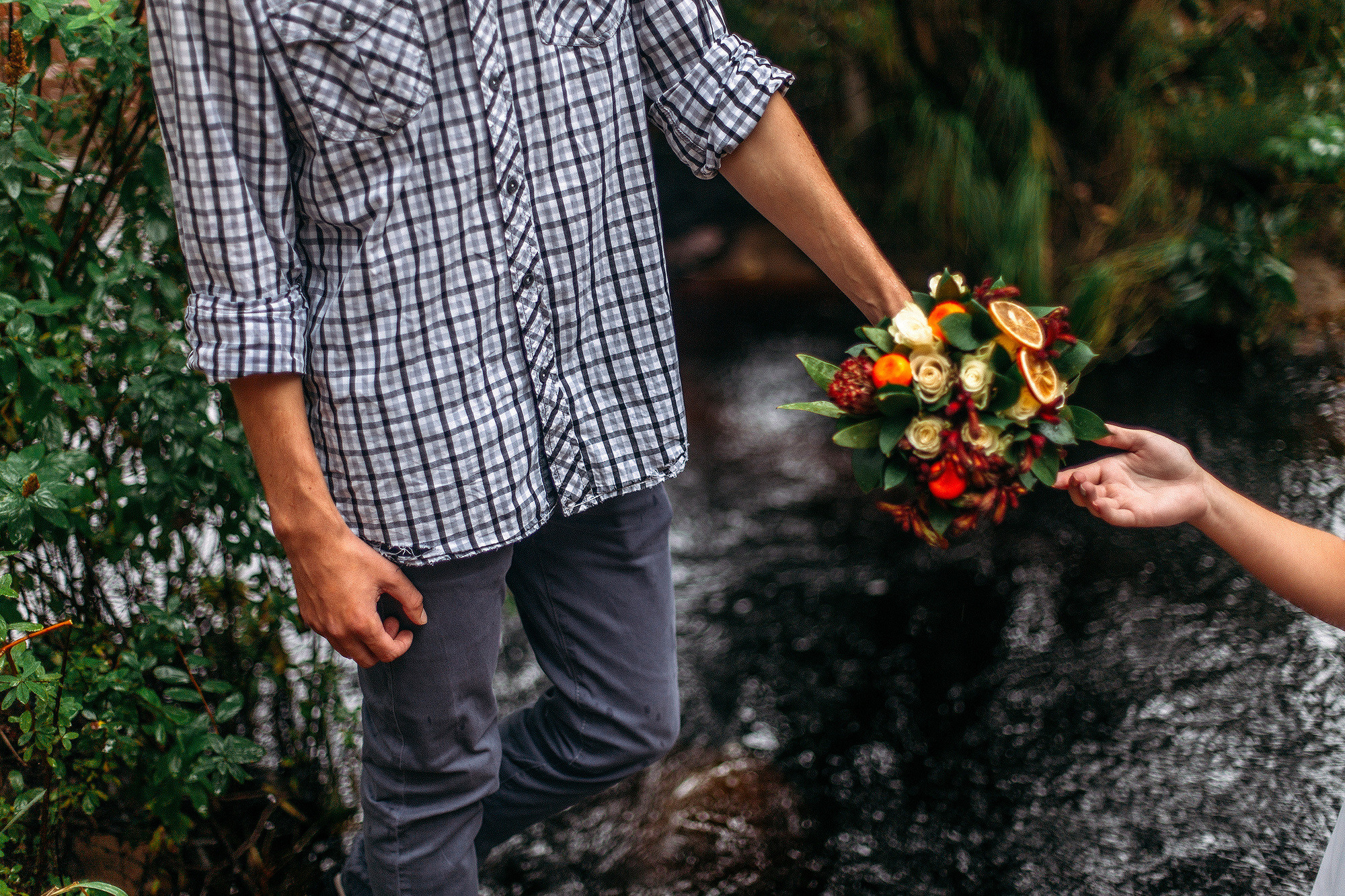 Лавстори на природе - удивительные кадры под дождём