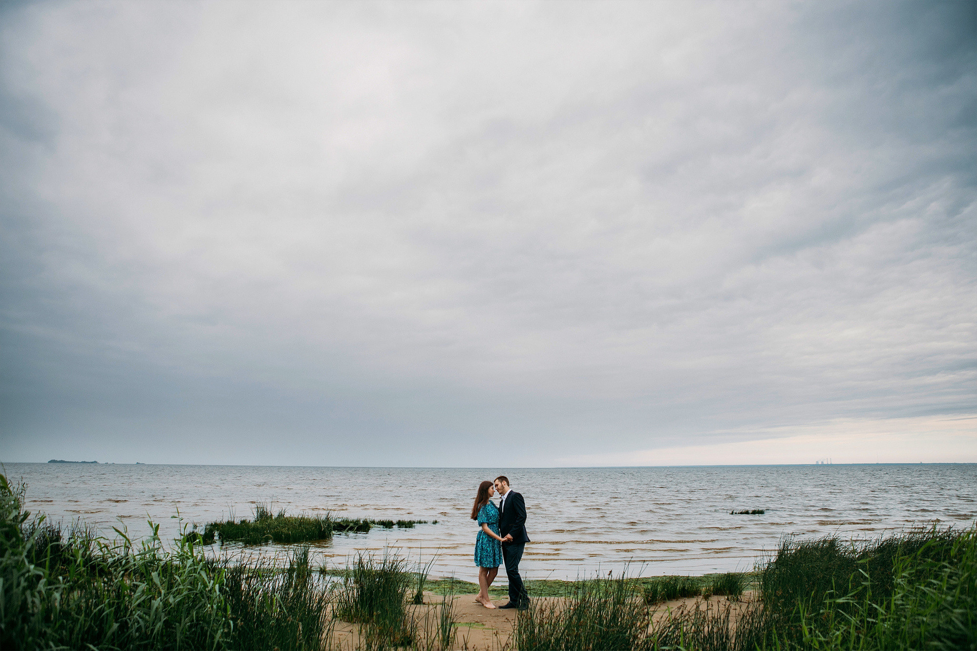 Любовная история на берегу моря и в центре Санкт-Петербурга