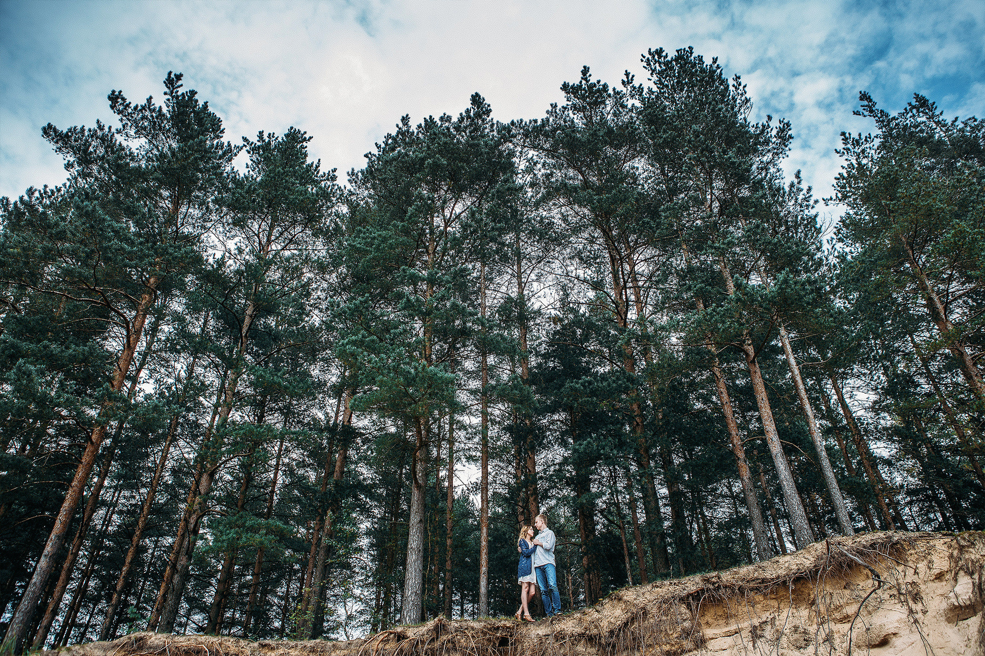 Лавстори фотосессия на природе и в лесу